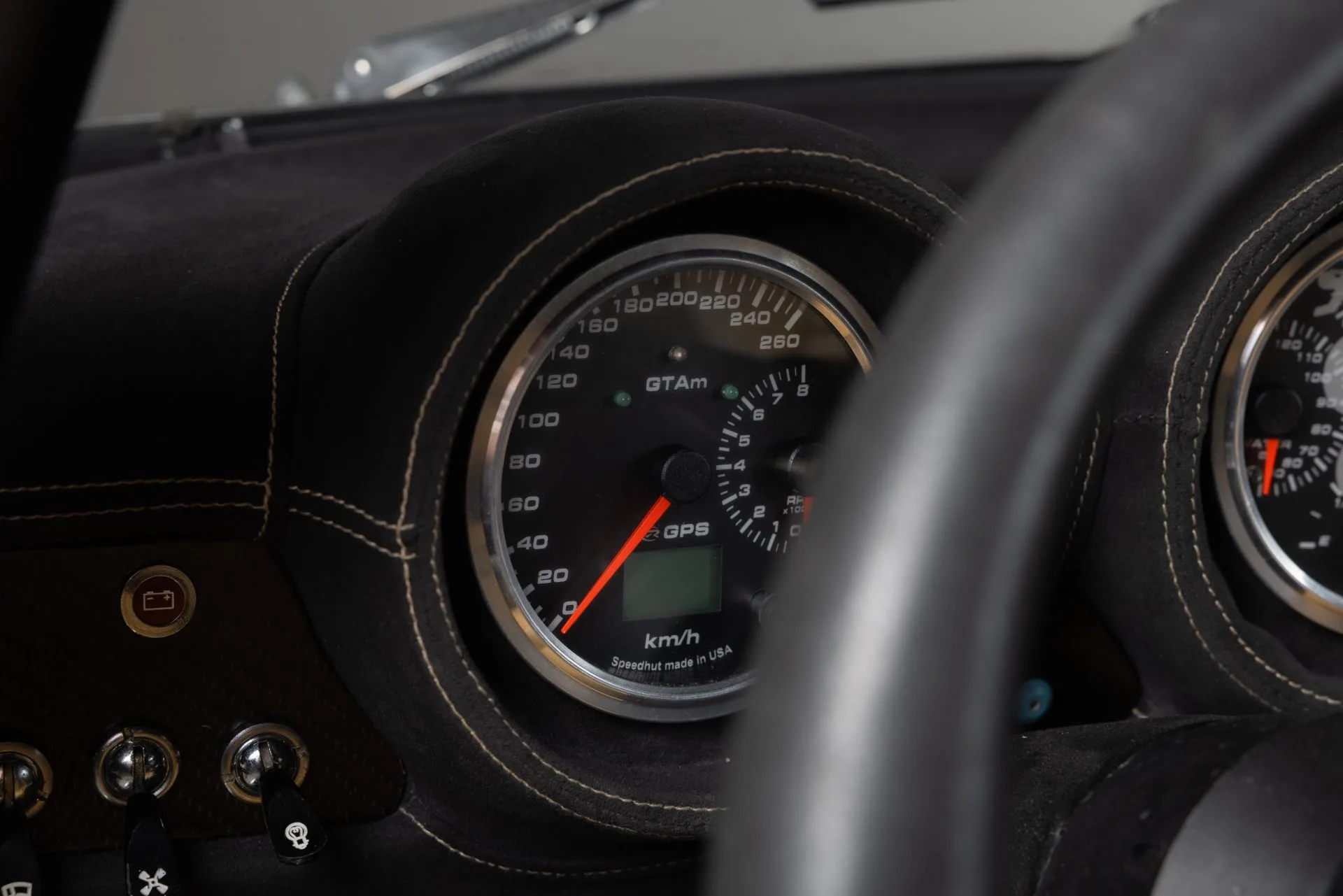 1973 Alfa Romeo 2000 GTV GTAm Restomod, 21/29