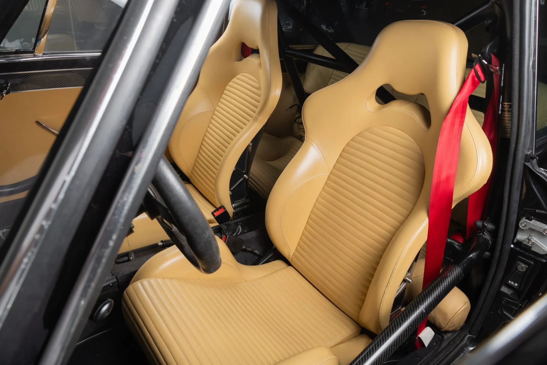 1973 Alfa Romeo 2000 GTV GTAm Restomod, 24/29