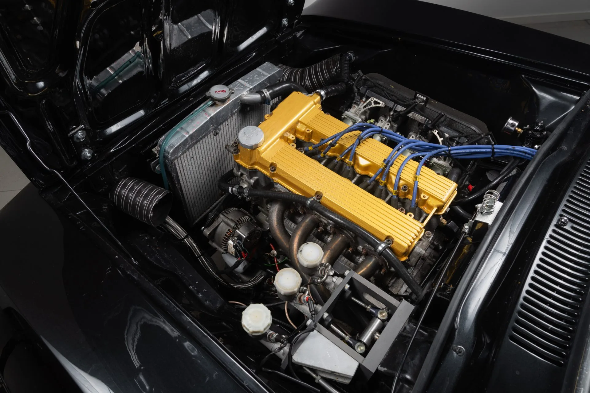 1973 Alfa Romeo 2000 GTV GTAm Restomod, 27/29