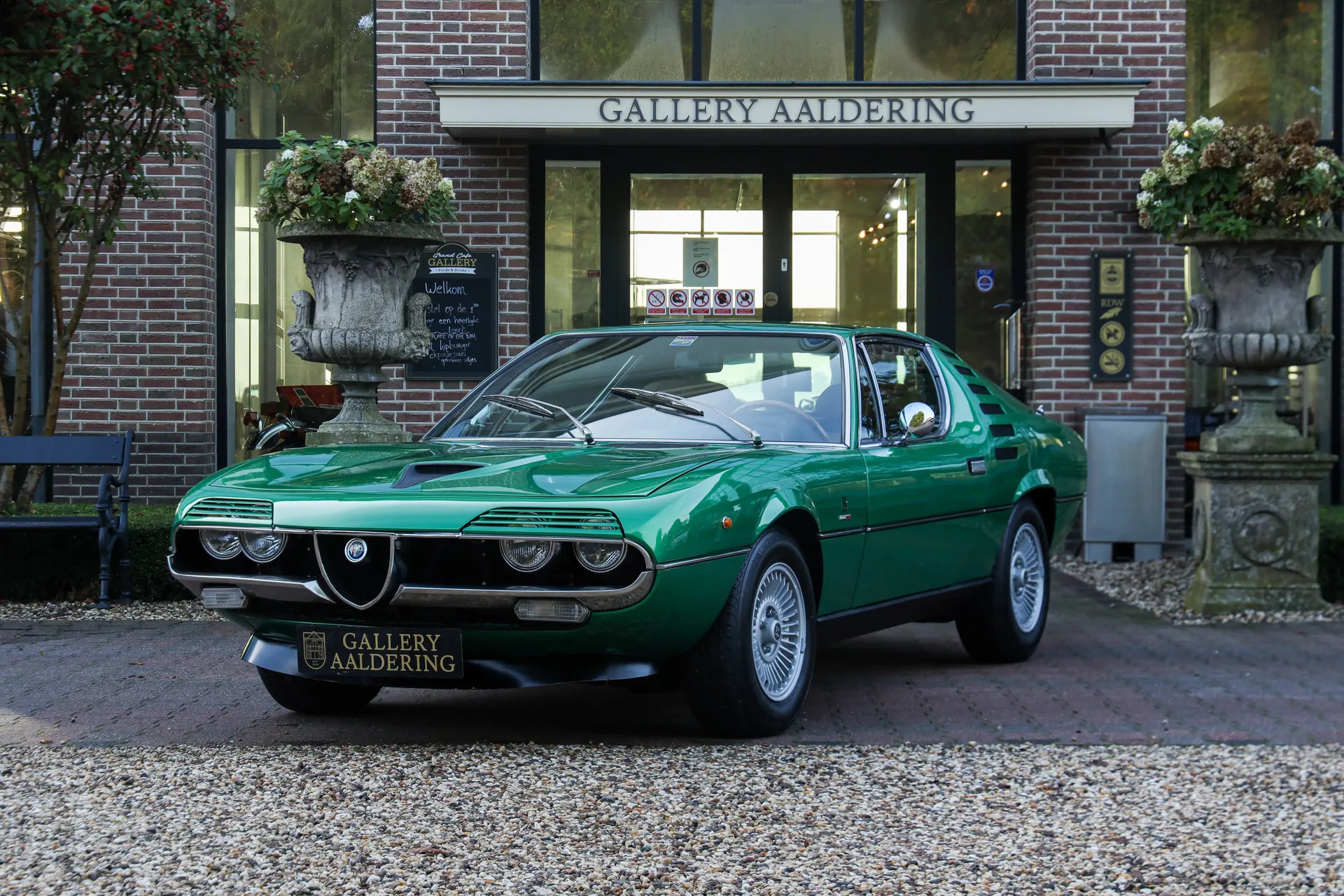1973 Alfa Romeo Montreal, 16/30