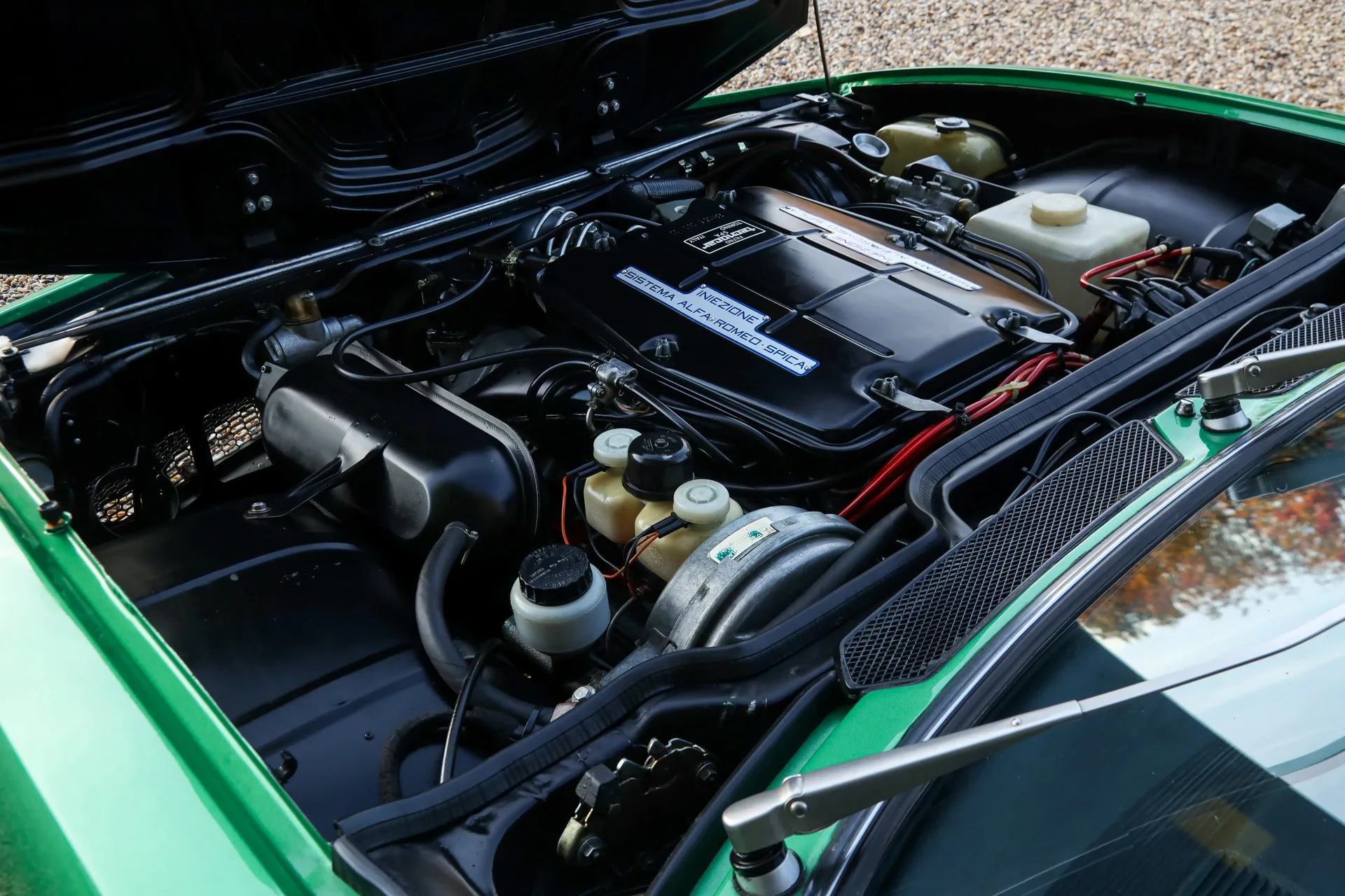 1973 Alfa Romeo Montreal, 27/30