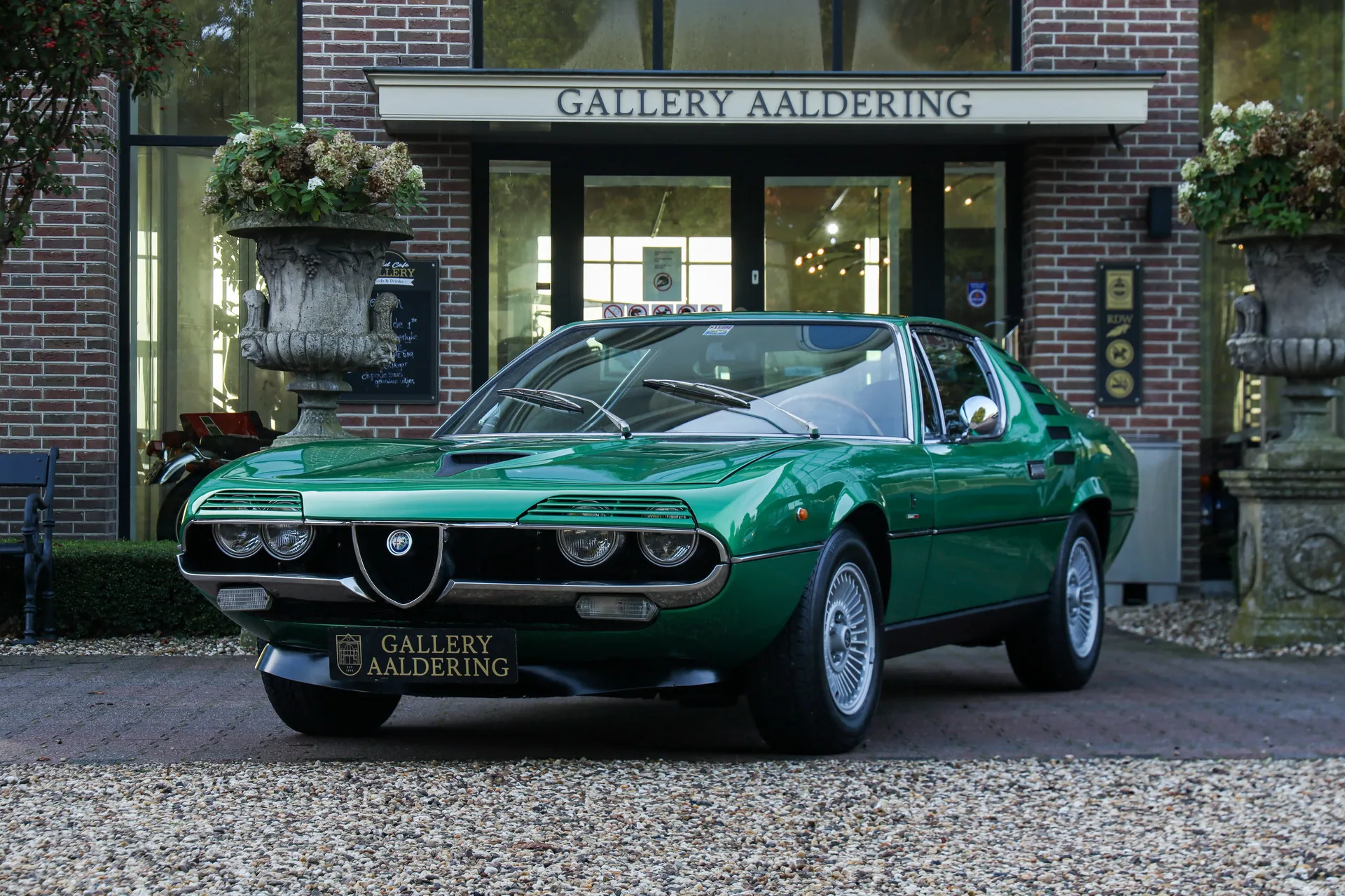 1973 Alfa Romeo Montreal, 28/30