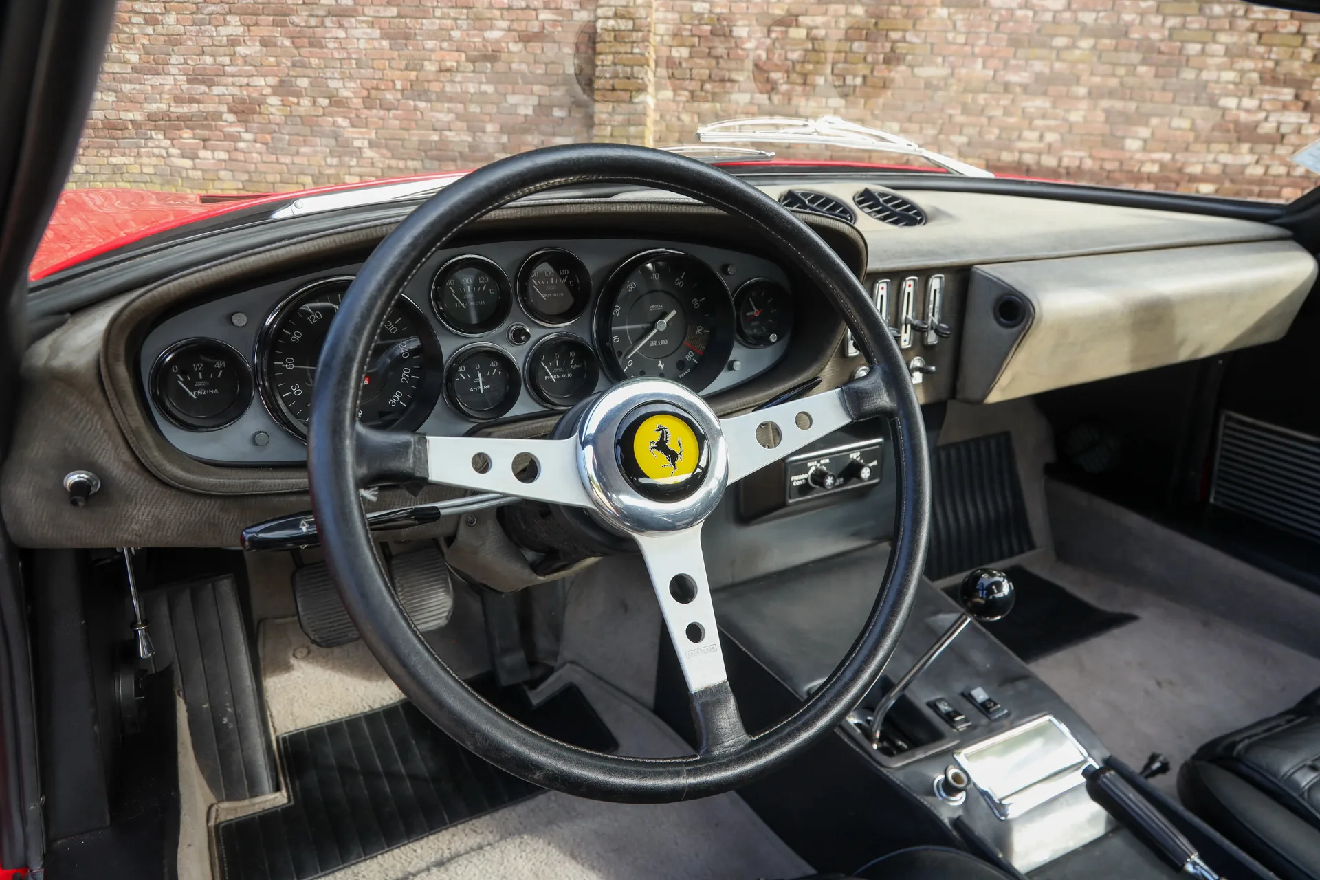 1973 Ferrari 365 GTB/4 Daytona, 14/30