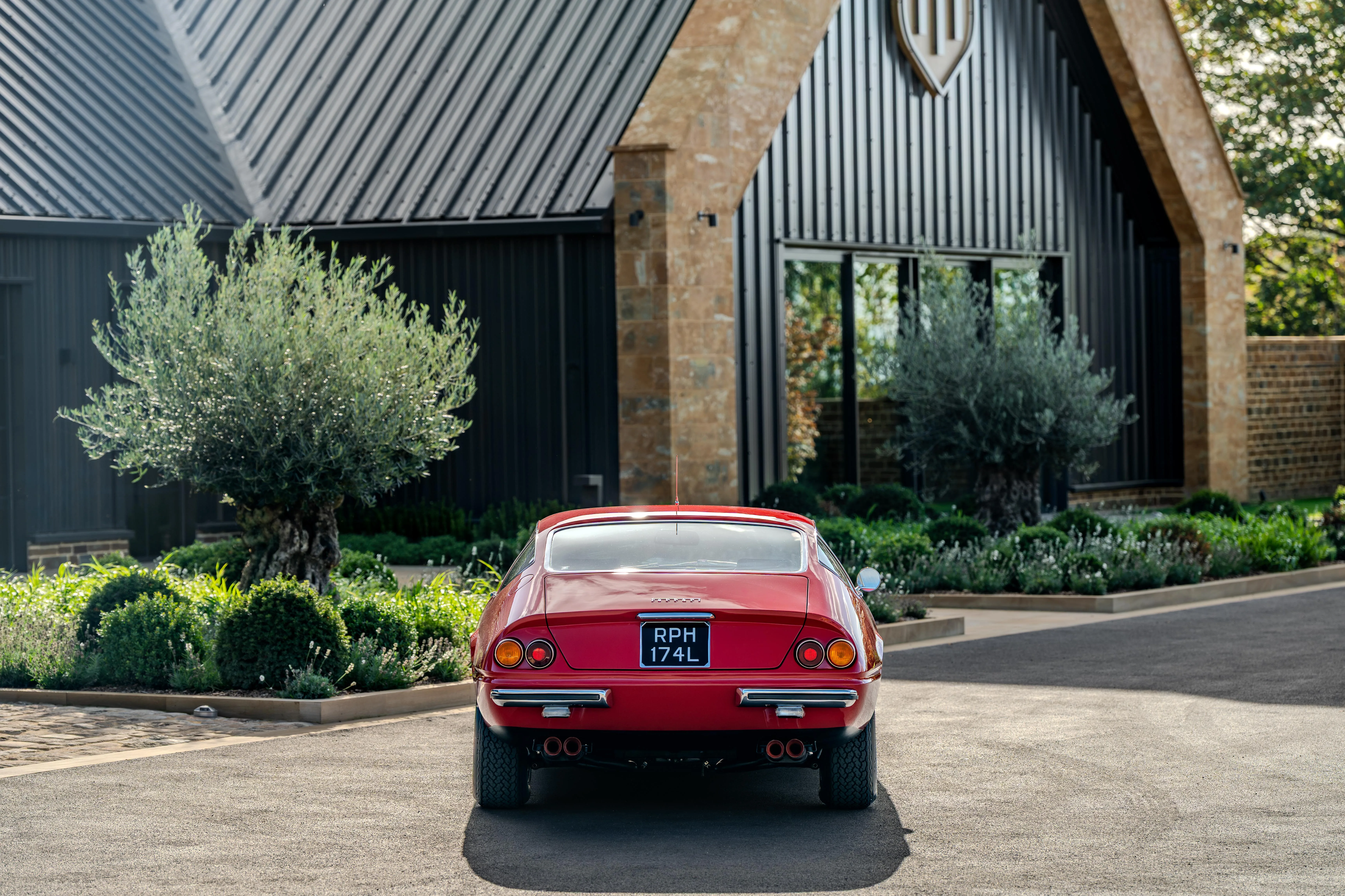 1973 Ferrari 365 GTB/4 Daytona, 10/30