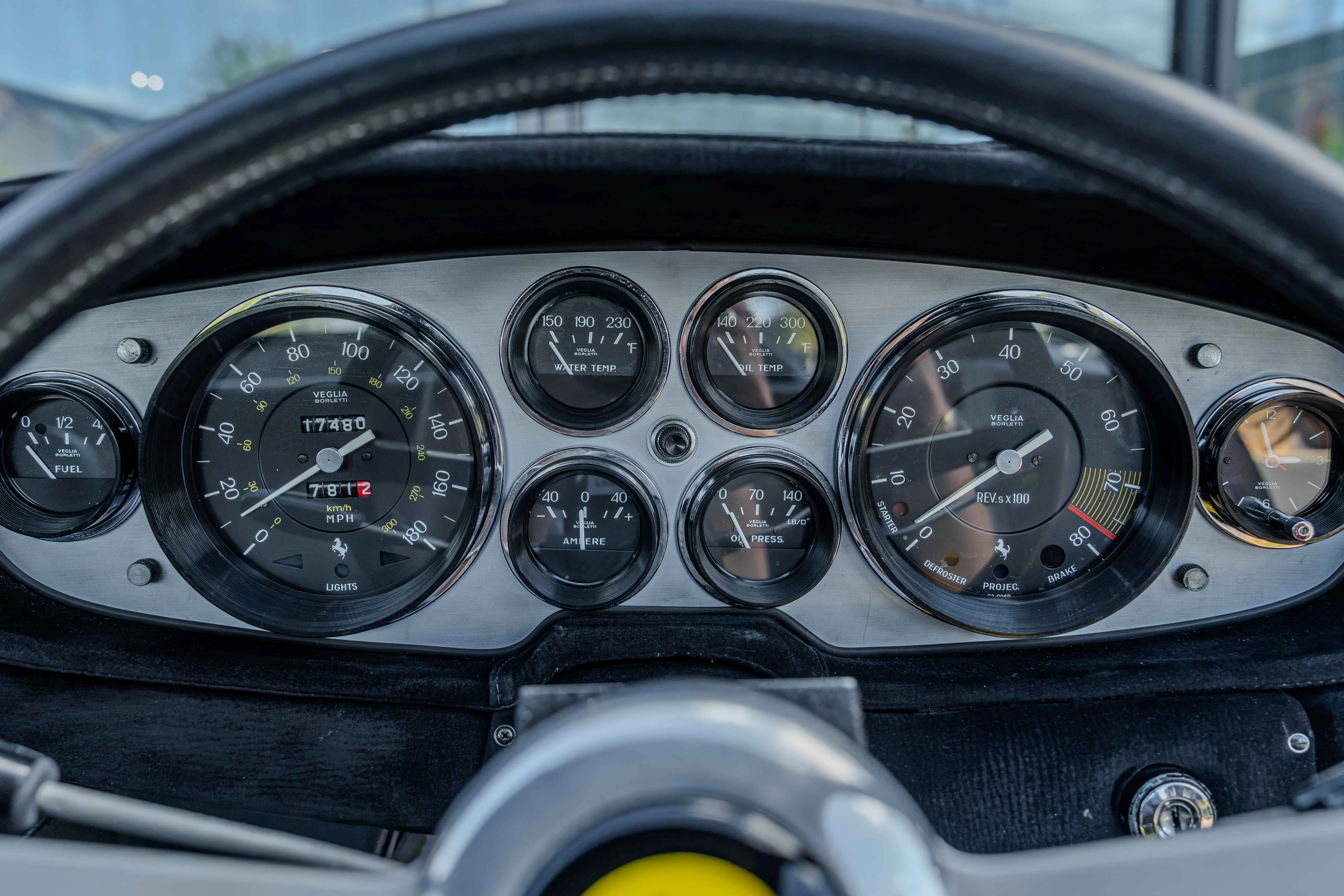 1973 Ferrari 365 GTB/4 Daytona, 17/30