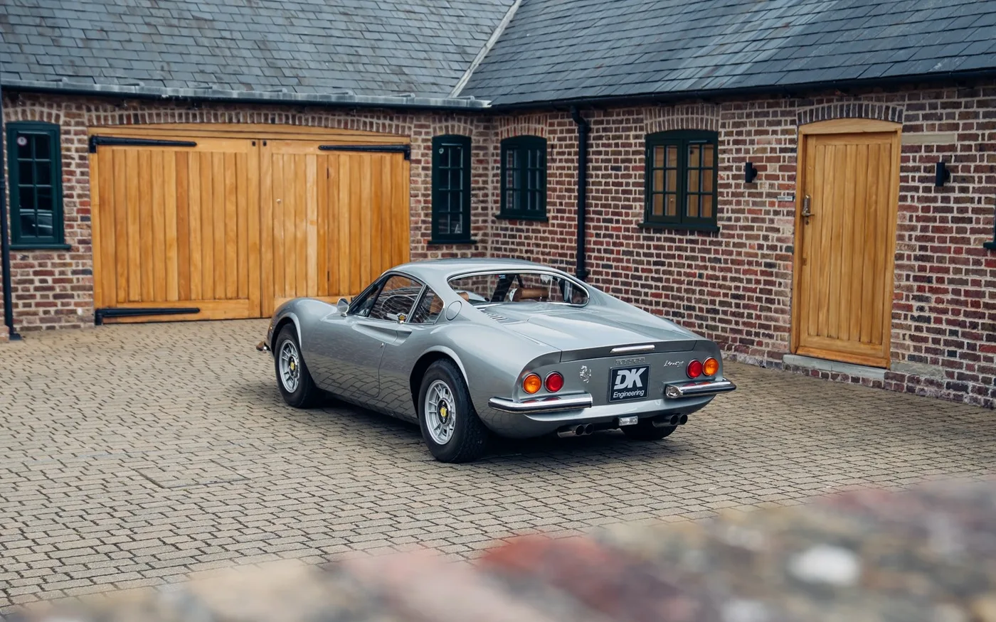 1973 Ferrari Dino 246 GT angeboten von einem Fachhändler in Chorleywood, Vereinigtes Königreich, Foto 2 von 15