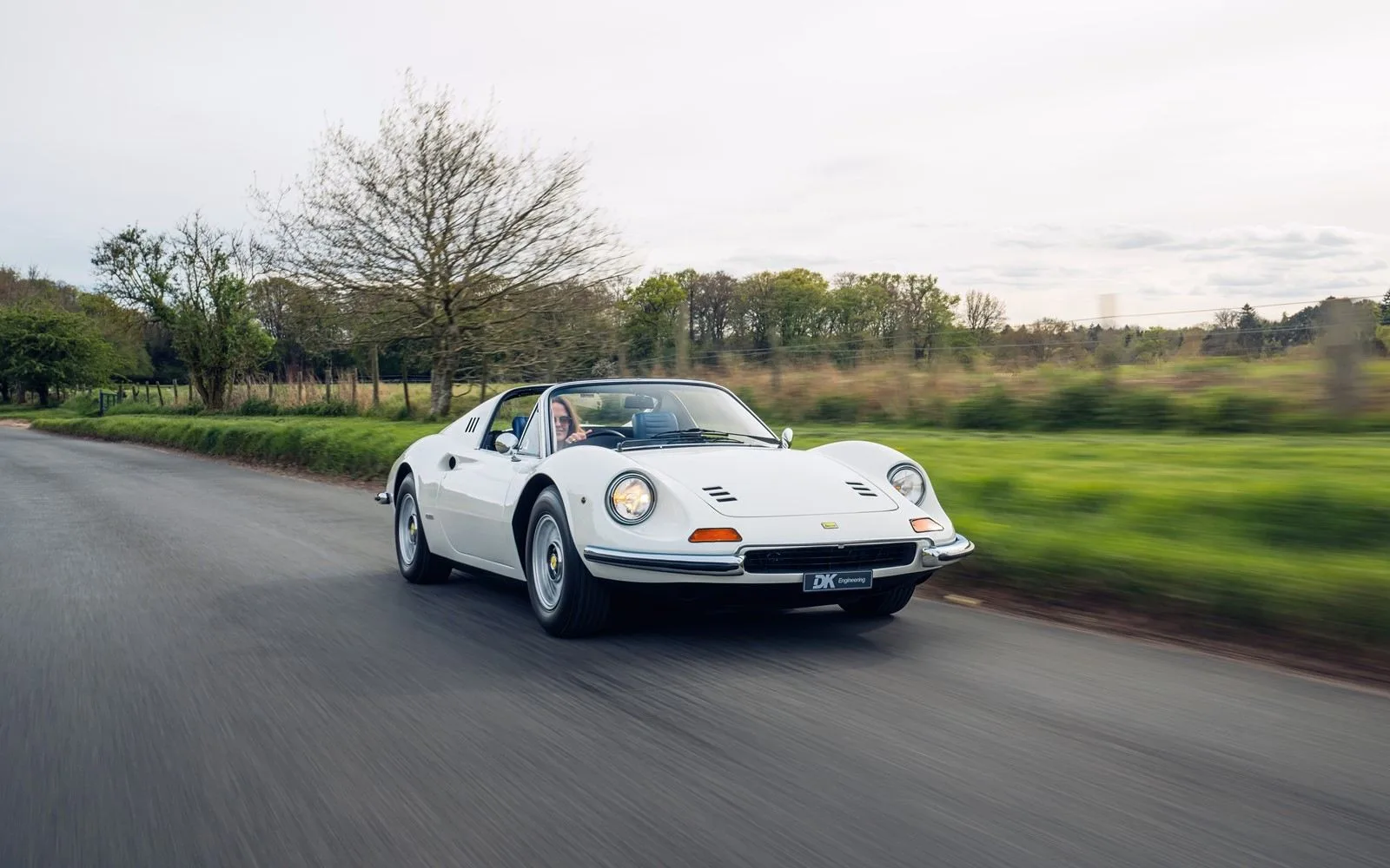 1973 Ferrari Dino 246 GTS angeboten von einem Fachhändler in Chorleywood, Vereinigtes Königreich, Hauptfoto