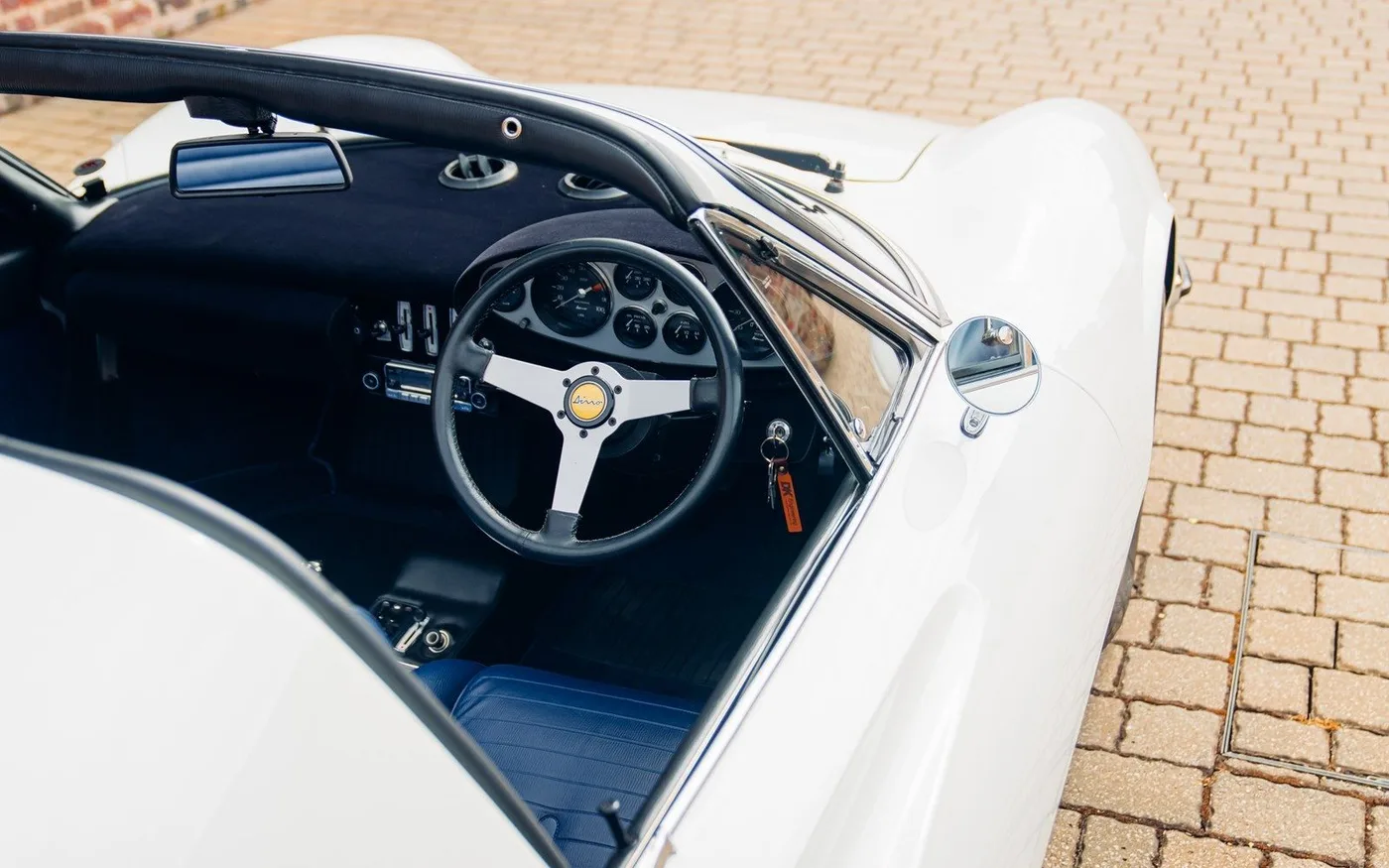 1973 Ferrari Dino 246 GTS angeboten von einem Fachhändler in Chorleywood, Vereinigtes Königreich, Foto 6 von 15