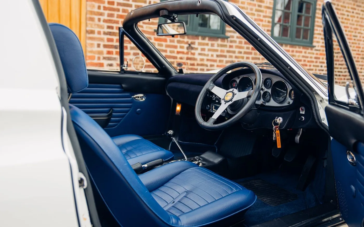 1973 Ferrari Dino 246 GTS angeboten von einem Fachhändler in Chorleywood, Vereinigtes Königreich, Foto 15 von 15