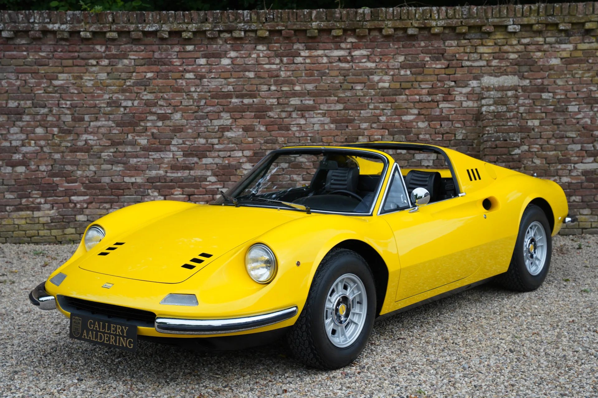 1973 Ferrari Dino 246 GTS offered by a specialist dealer in Brummen, Netherlands, main photo