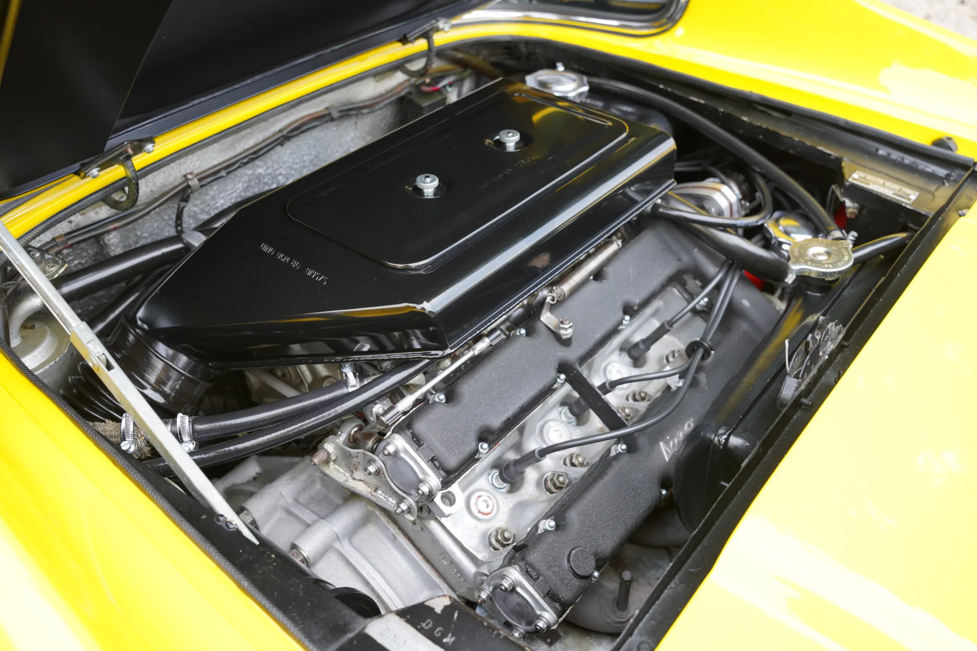 1973 Ferrari Dino 246 GTS, 4/30