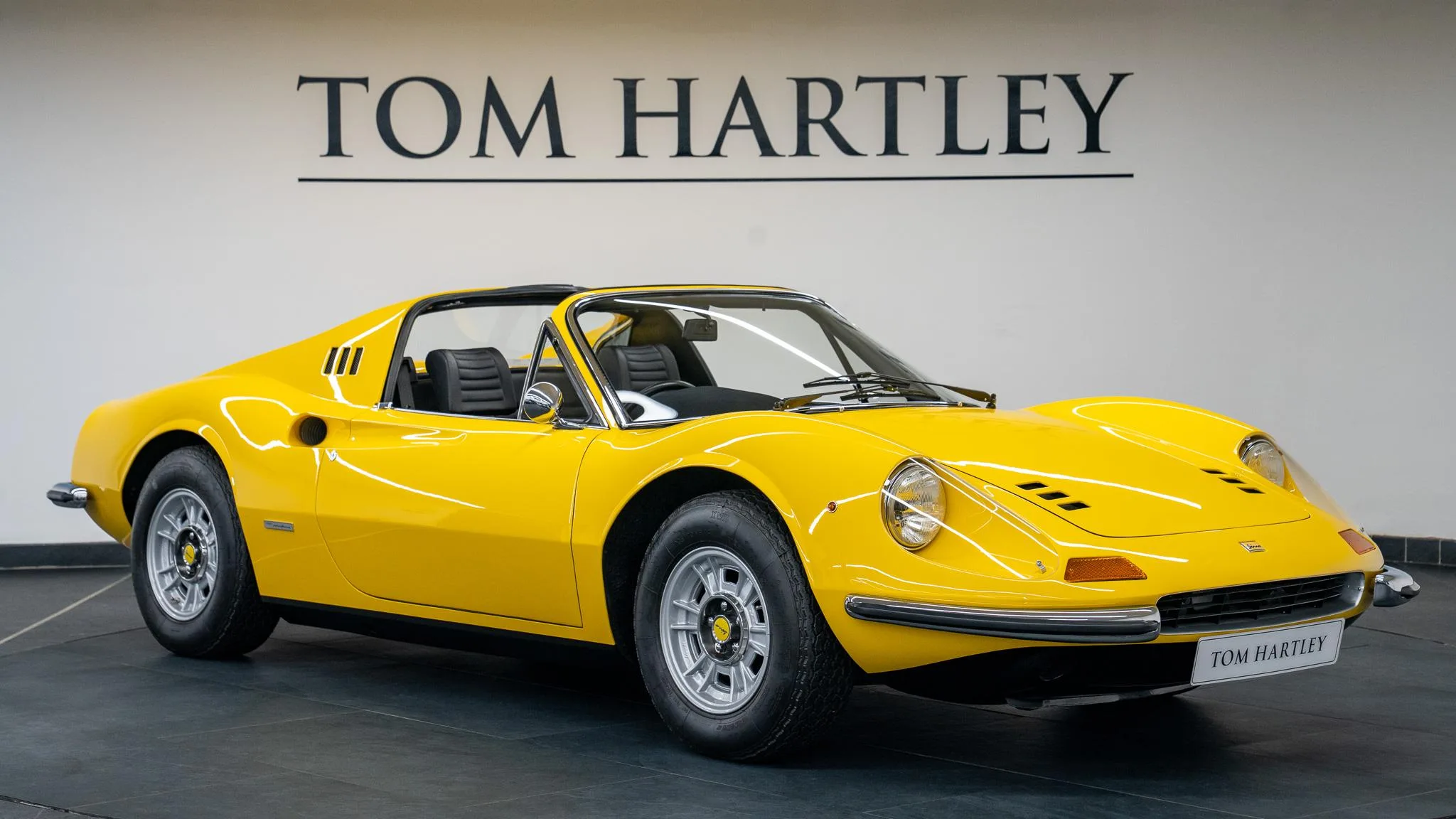1973 Ferrari Dino 246 GTS angeboten von einem Fachhändler in Swadlincote, Vereinigtes Königreich, Hauptfoto