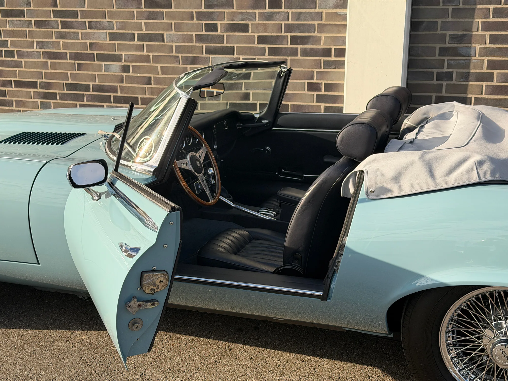 1973 Jaguar E-Type, 11/30