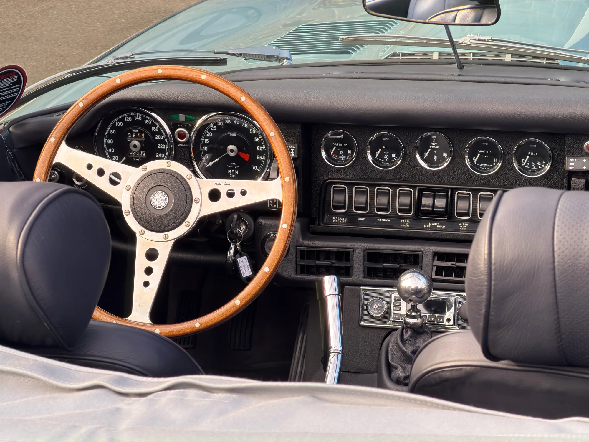 1973 Jaguar E-Type, 15/30