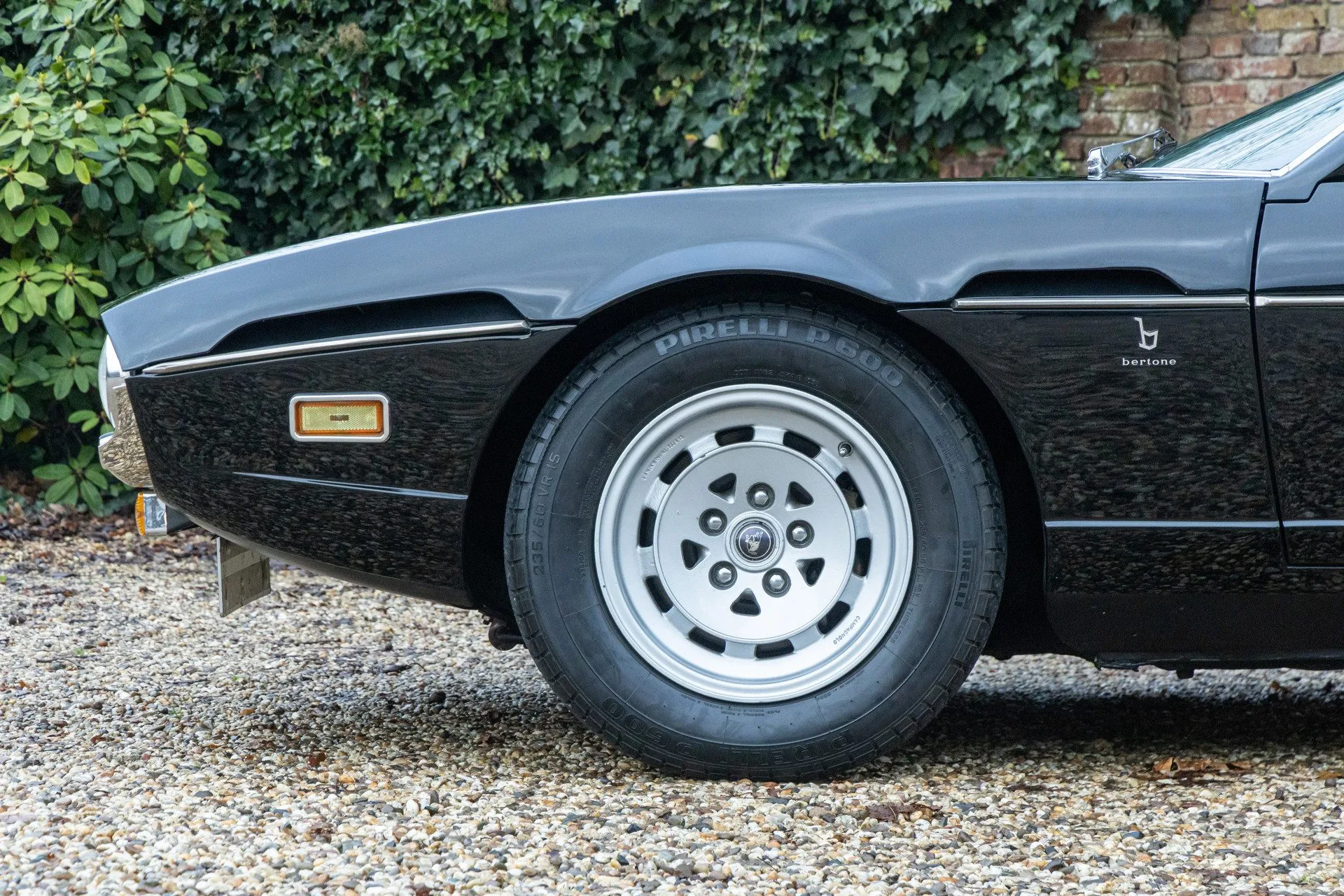 1973 Lamborghini Espada Series II 400 GTE, 15/30