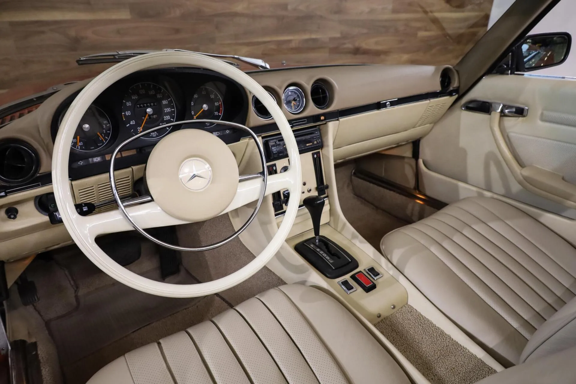 1973 Mercedes-Benz 450 SL, 3/28