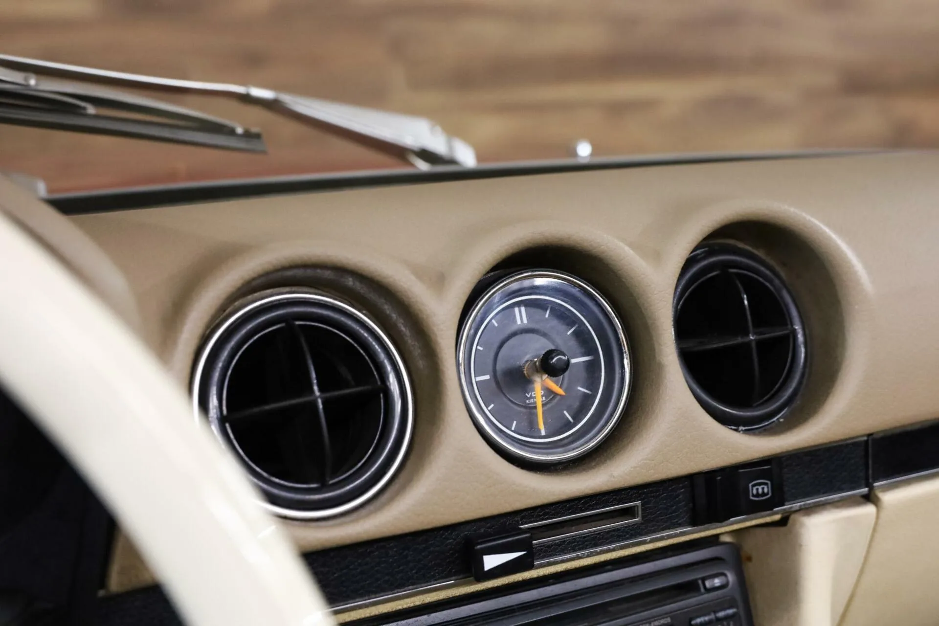 1973 Mercedes-Benz 450 SL, 18/28