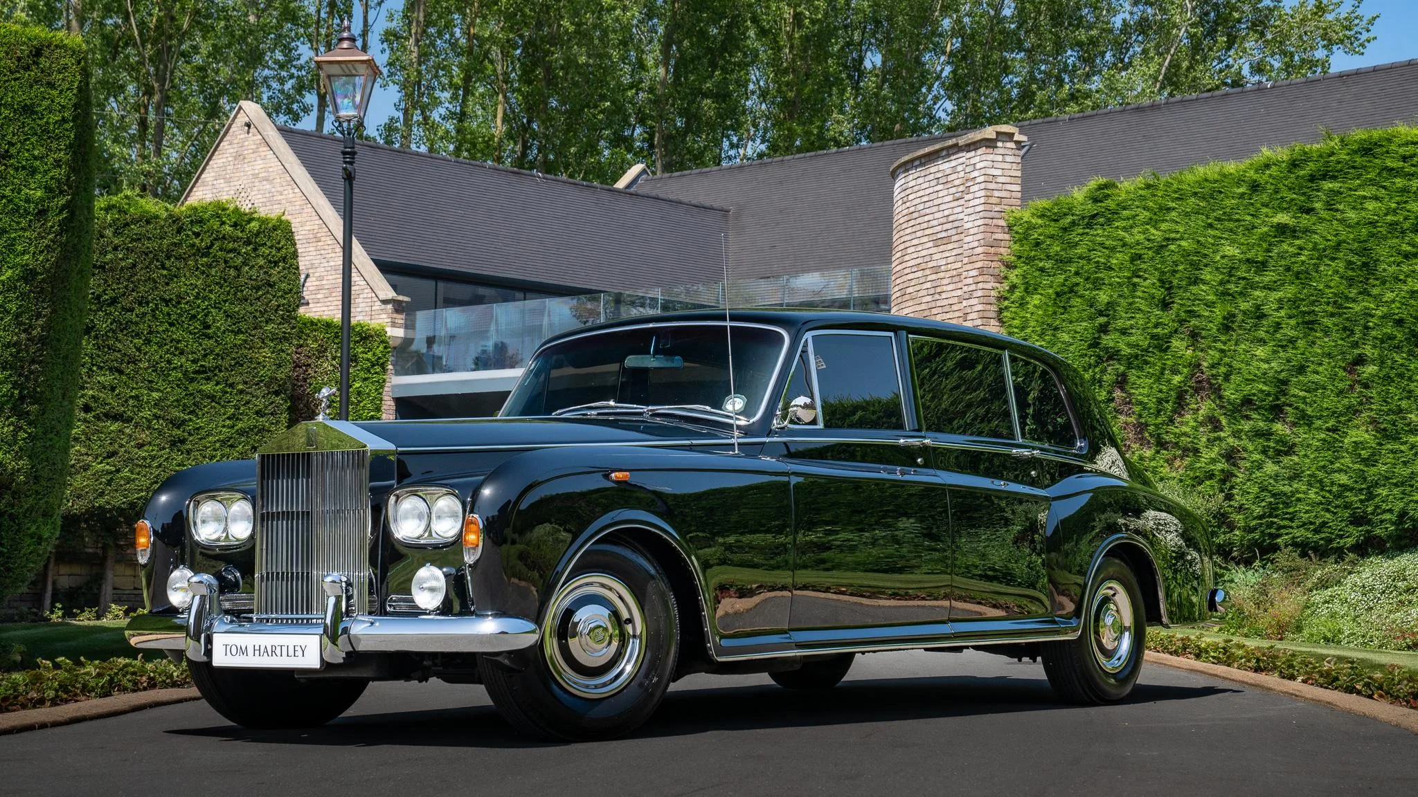 1973 Rolls-Royce Phantom VI Limousine proposée par un concessionnaire spécialisé à Swadlincote, Royaume-Uni, photo principale