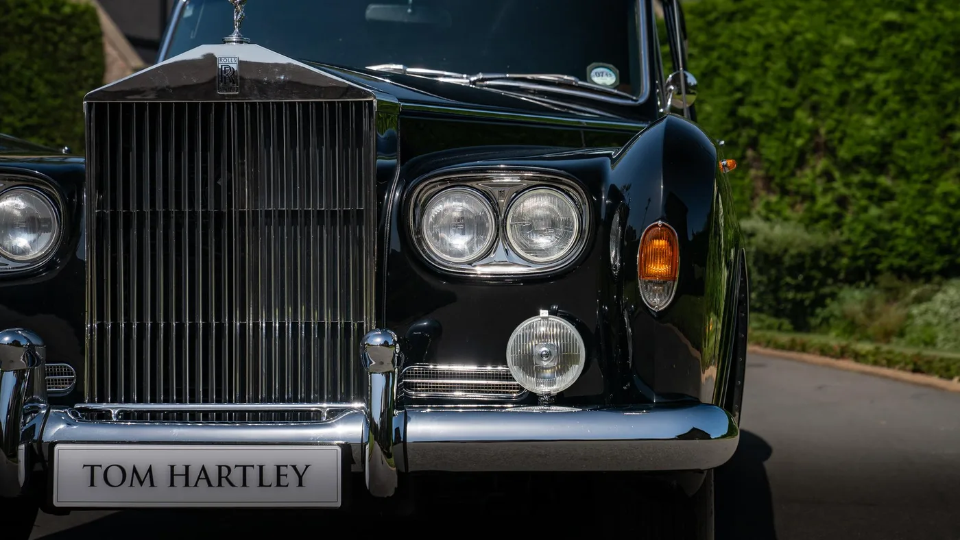 1973 Rolls-Royce Phantom VI Limousine offered by a specialist dealer in Swadlincote, United Kingdom, photo 6 of 15