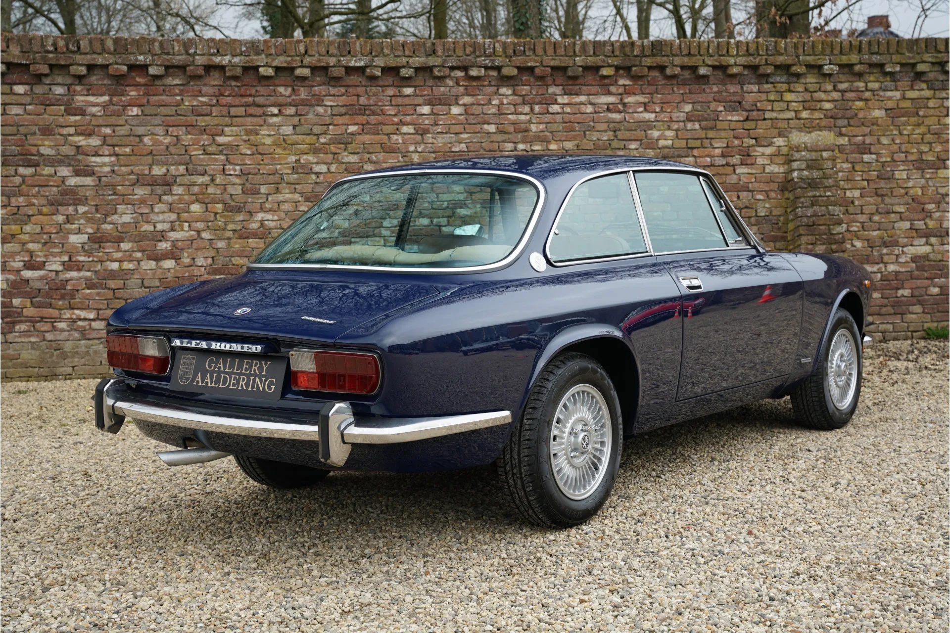 1974 Alfa Romeo 2000 GTV, 2/30