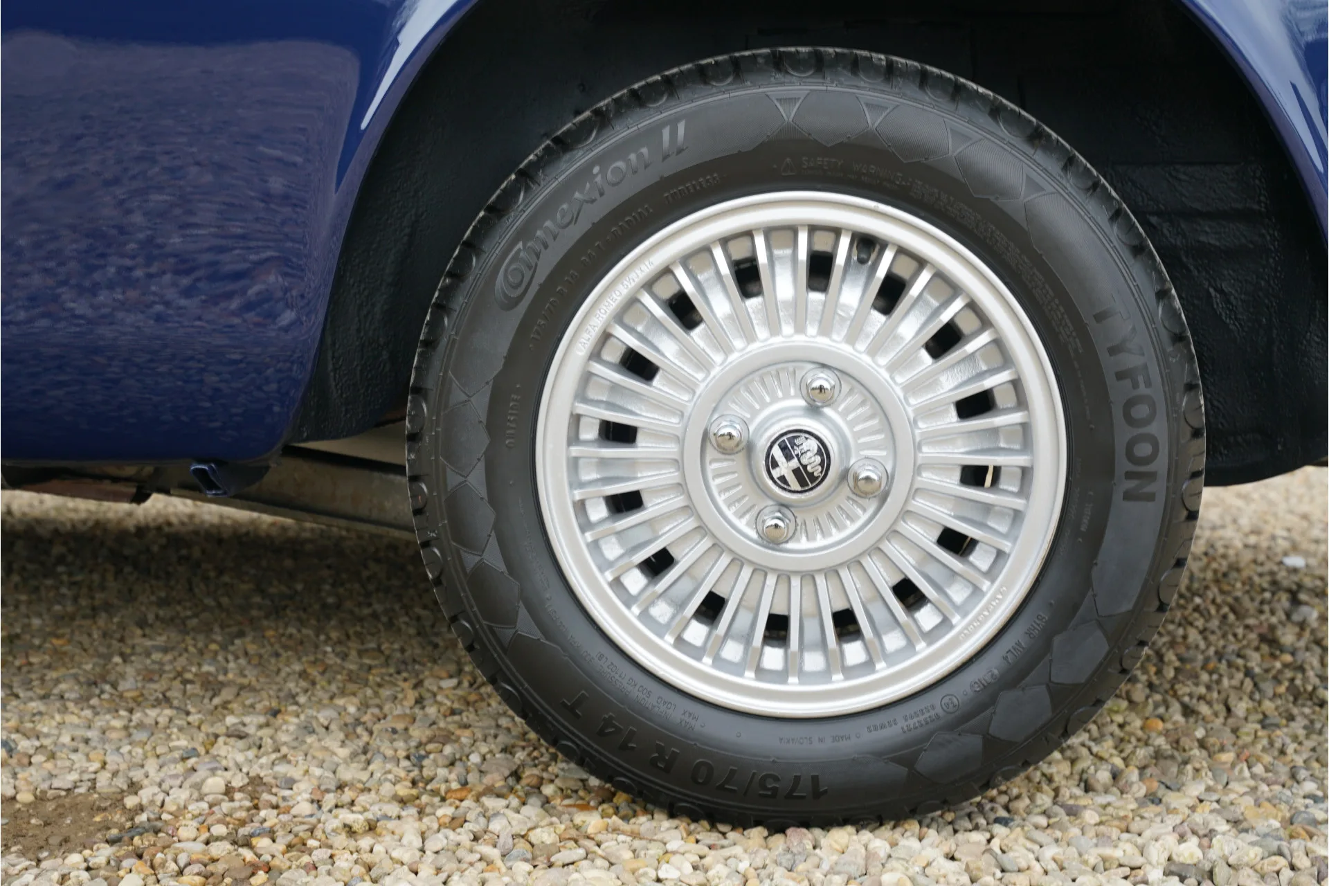 1974 Alfa Romeo 2000 GTV, 14/30