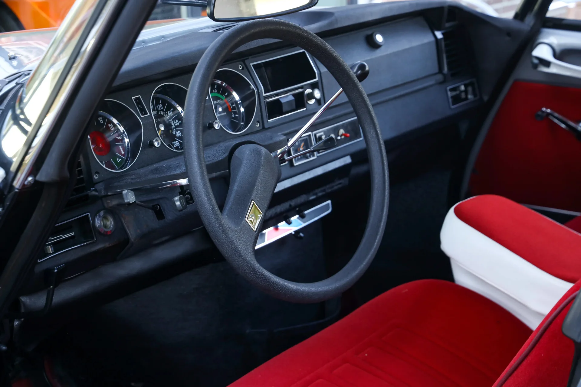 1974 Citroën DS 20, 3/30