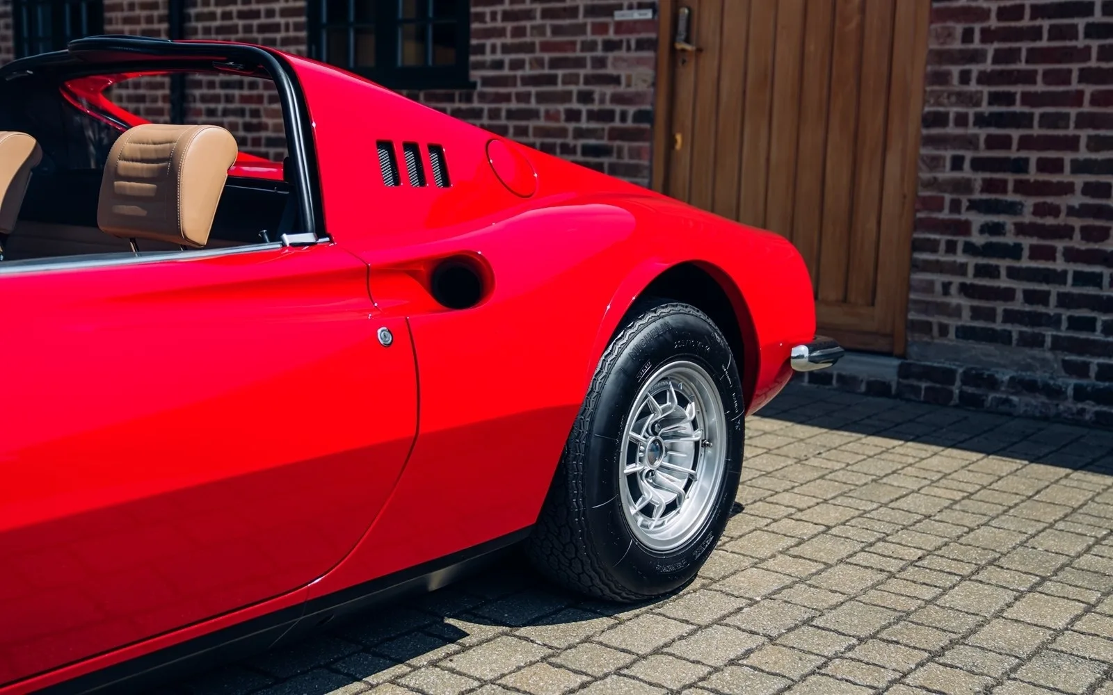 1974 Ferrari Dino 246 GTS, 26/30