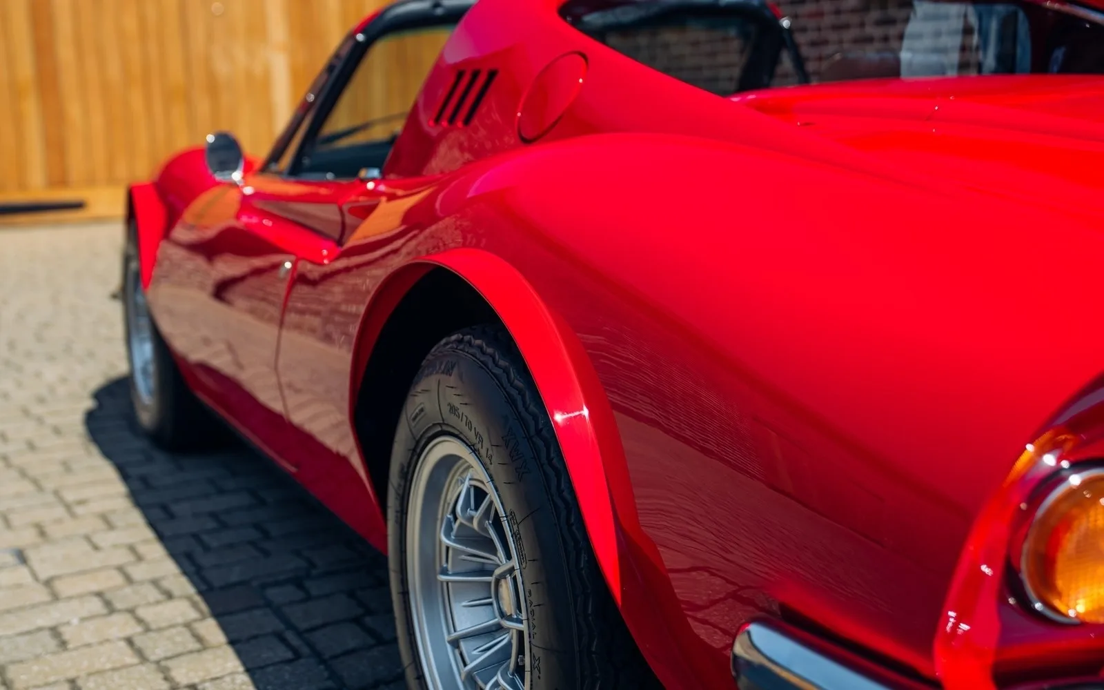 1974 Ferrari Dino 246 GTS, 27/30