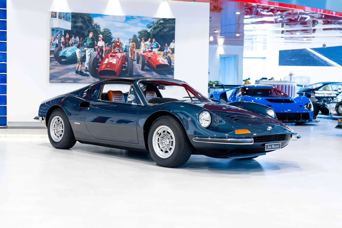 1974 Ferrari Dino 246 GTS angeboten von einem Oldtimerspezialisten in London, Vereinigtes Königreich, Foto 13 von 23