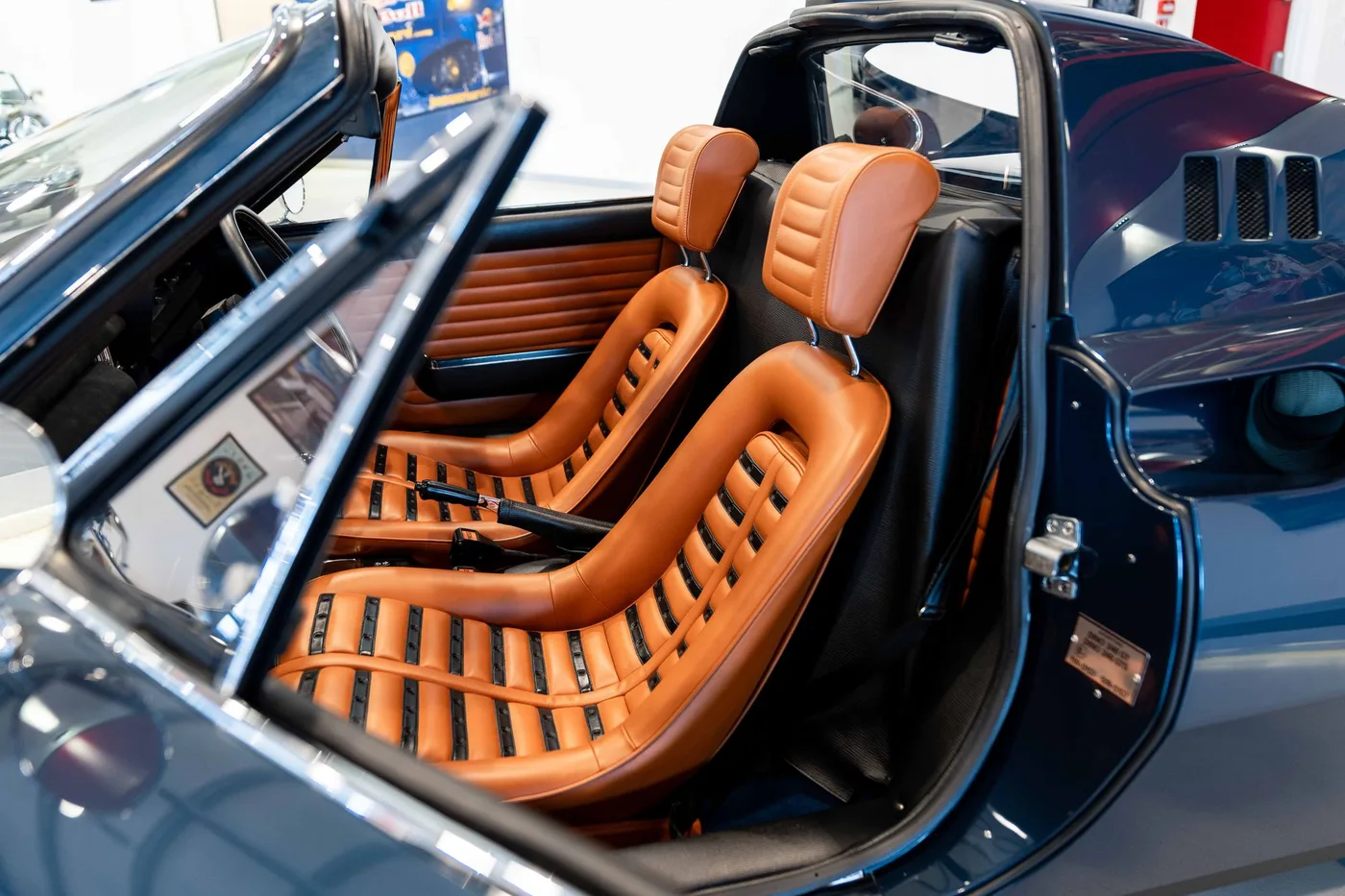 1974 Ferrari Dino 246 GTS angeboten von einem Oldtimerspezialisten in London, Vereinigtes Königreich, Foto 14 von 23