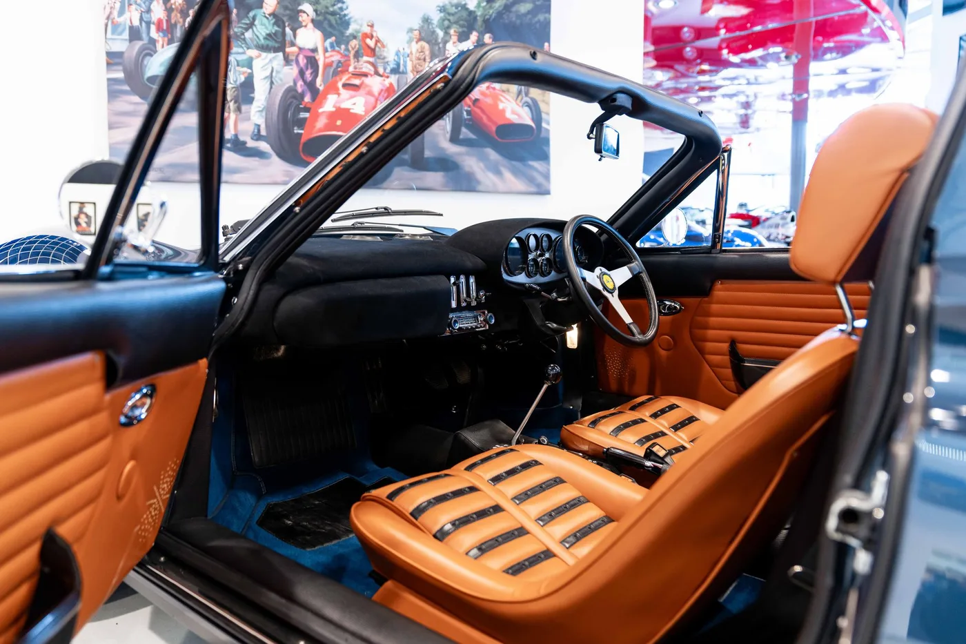 1974 Ferrari Dino 246 GTS angeboten von einem Oldtimerspezialisten in London, Vereinigtes Königreich, Foto 20 von 23