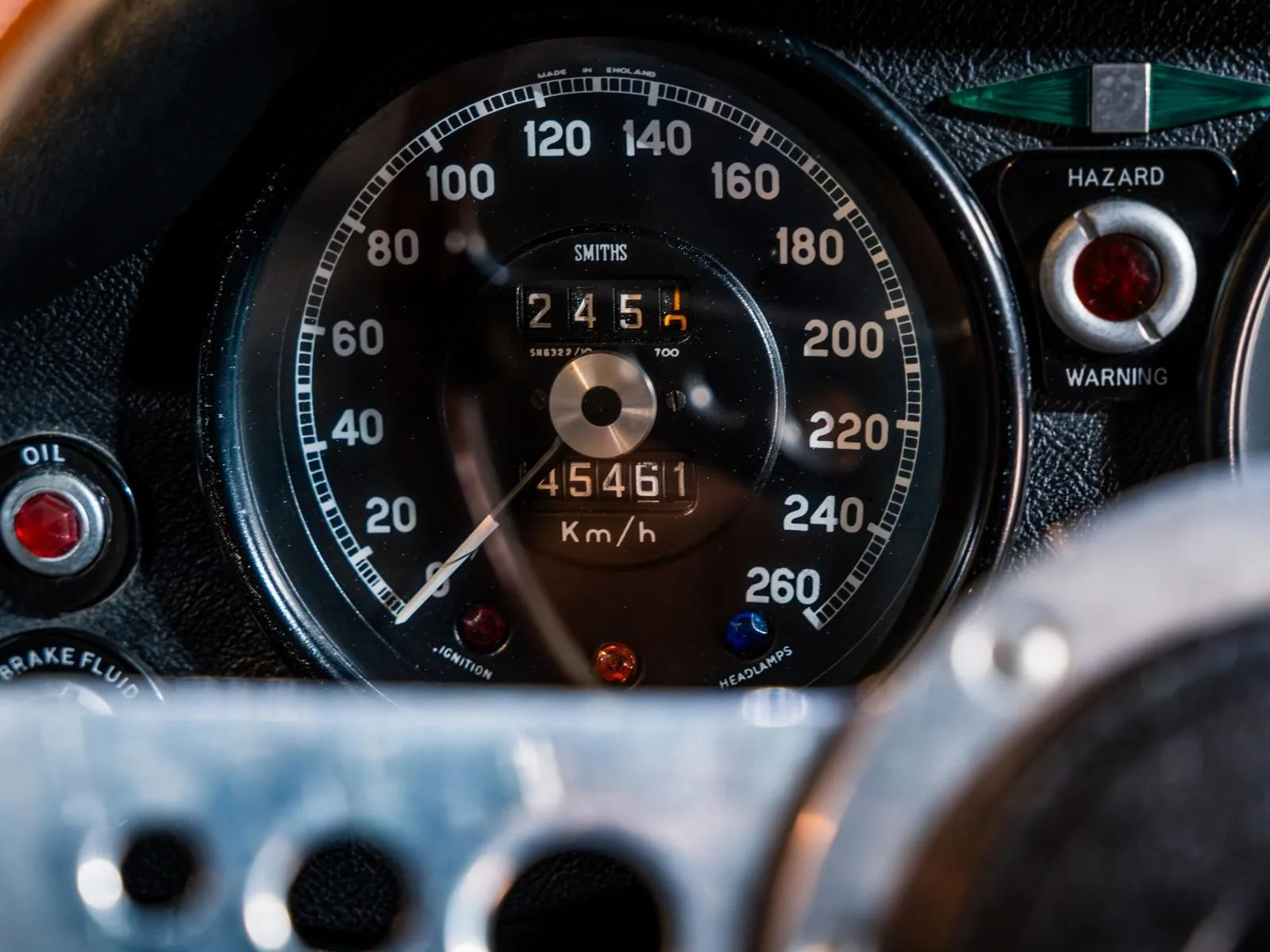 1974 Jaguar E-Type Series 3 V12 Roadster, 26/30