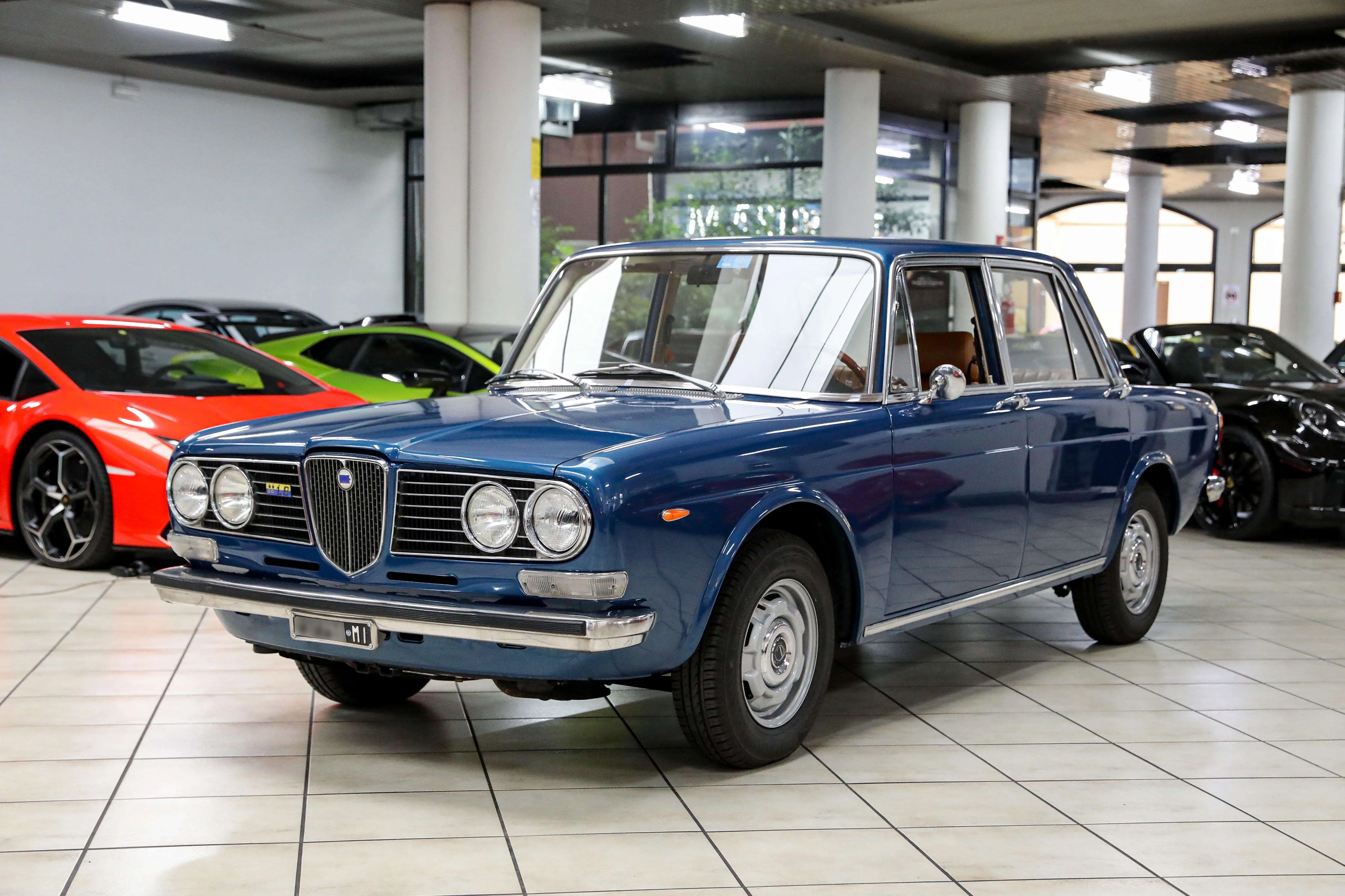 1974 Lancia 2000 angeboten von einem Fachhändler in Mailand, Italien, Hauptfoto
