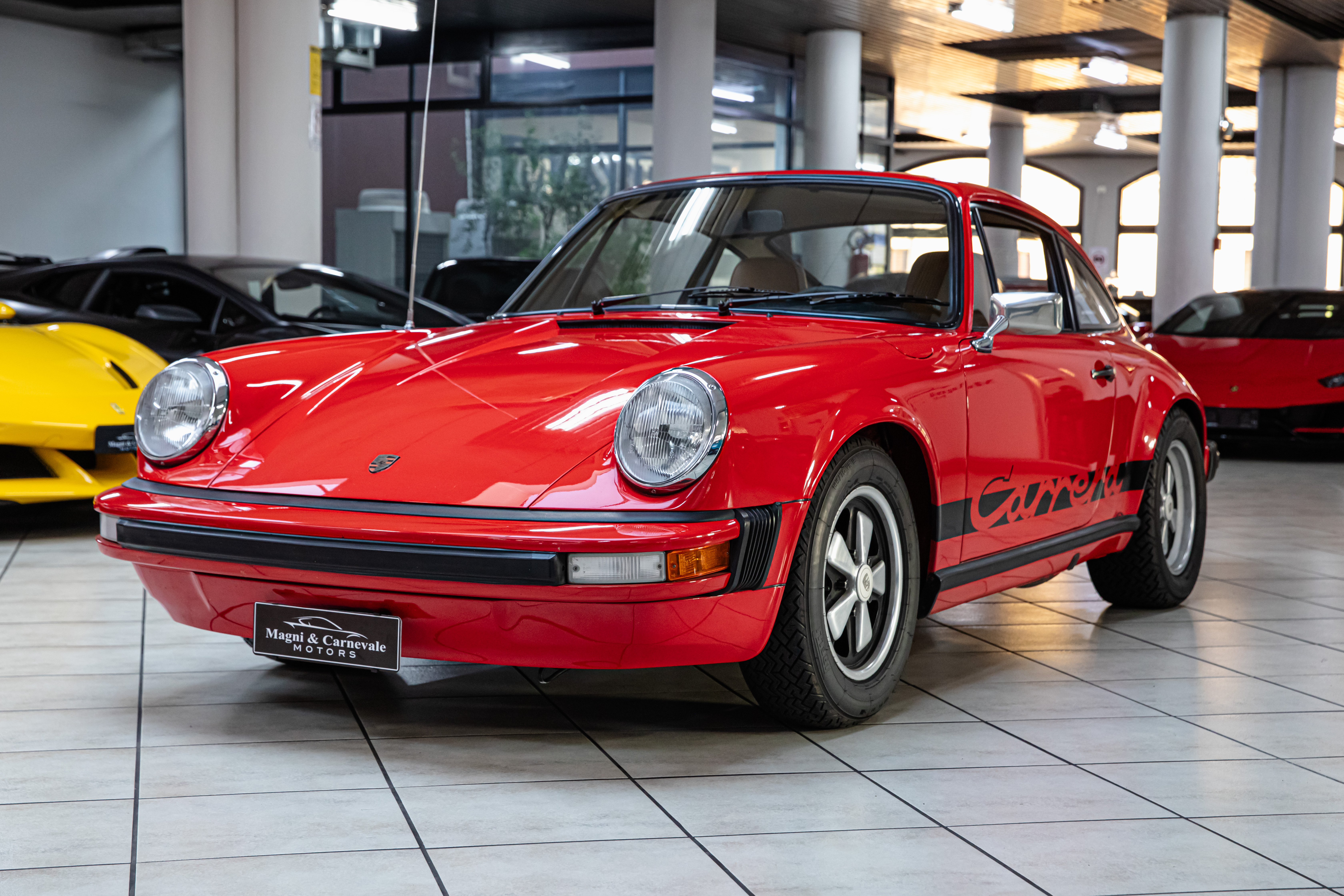 1974 Porsche 911 Carrera 2.7 MFI offered by a specialist dealer in Milan, Italy, photo 7 of 20