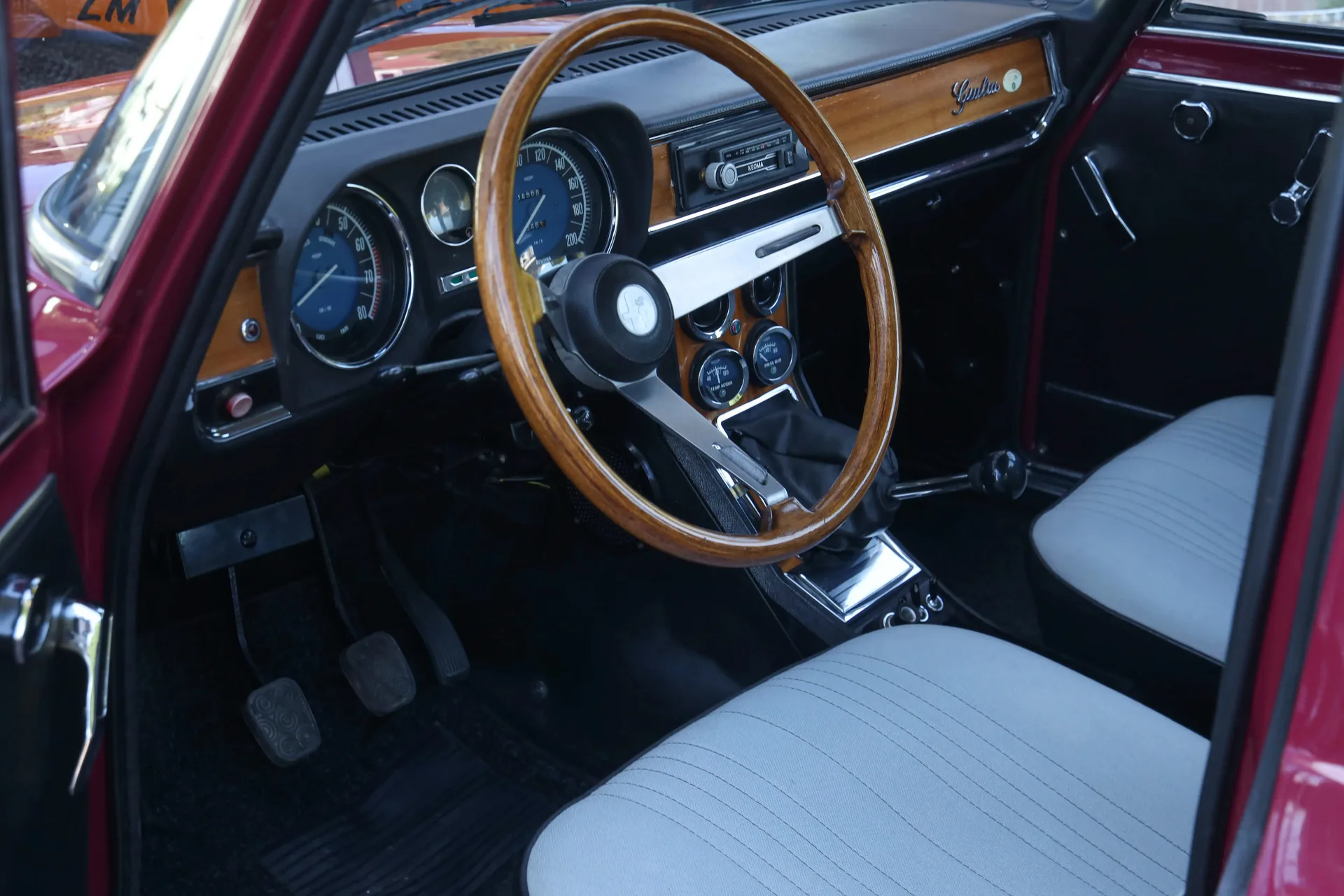 1975 Alfa Romeo Giulia Berlina Nuova Super 1300, 3/30