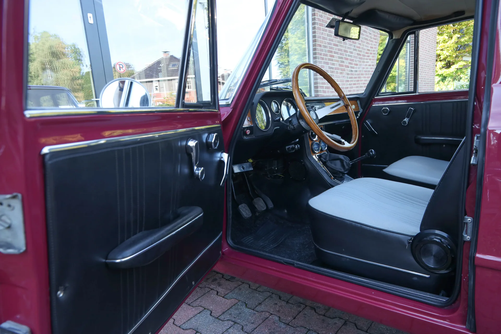 1975 Alfa Romeo Giulia Berlina Nuova Super 1300, 15/30