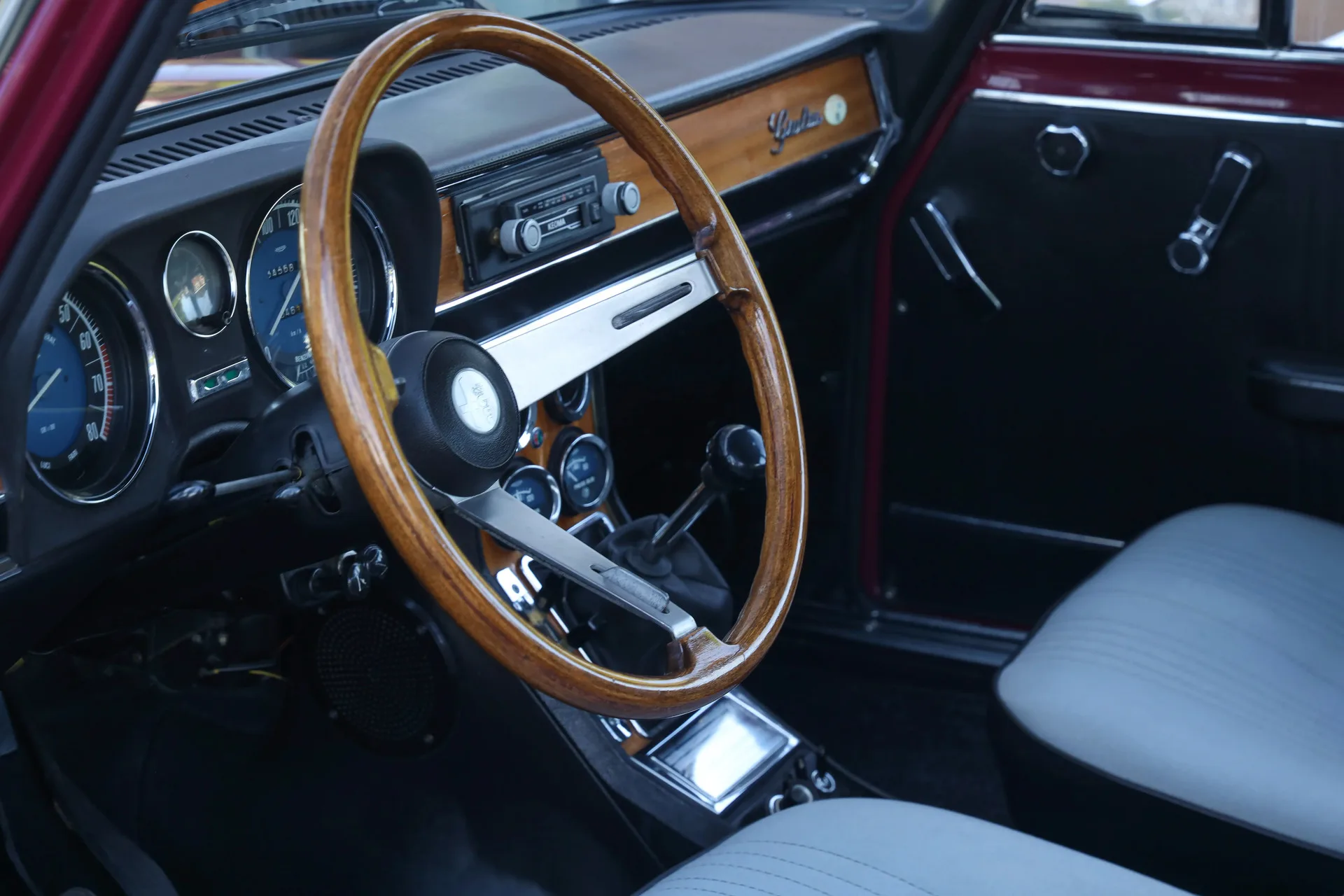 1975 Alfa Romeo Giulia Berlina Nuova Super 1300, 18/30