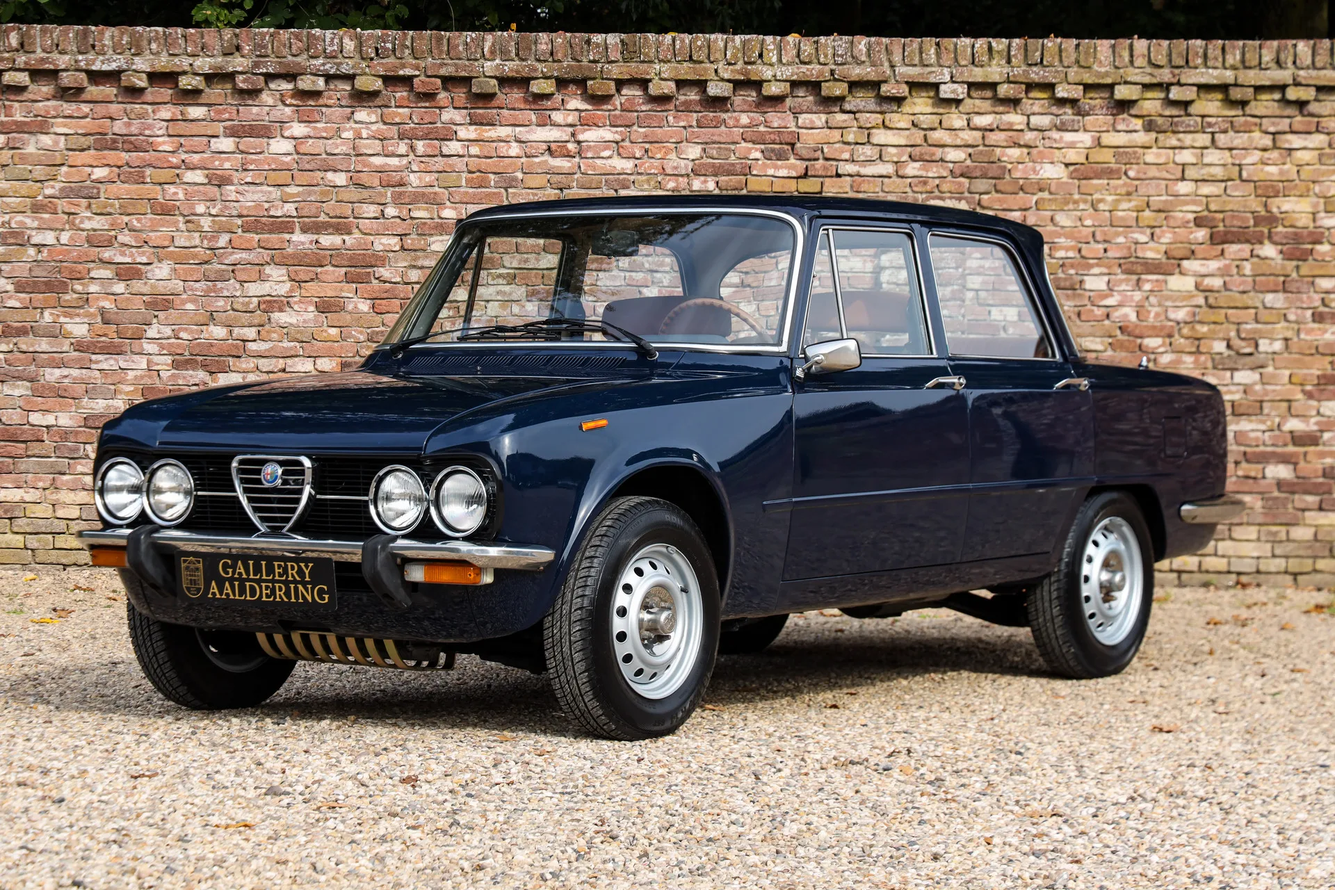 1975 Alfa Romeo Giulia Berlina Nuova Super 1300, 9/30