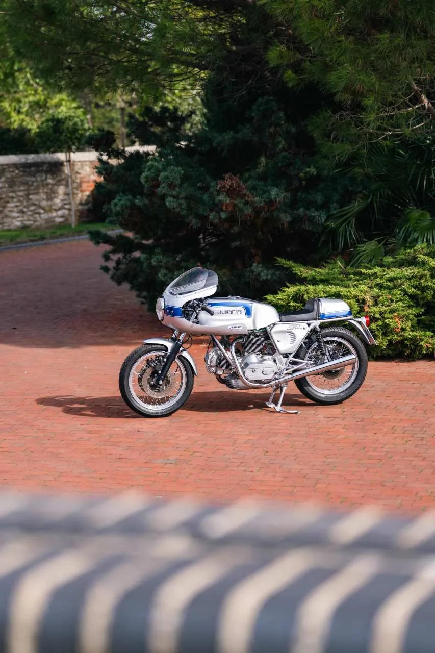 1975 Ducati 750 Super Sport Square Case, 10/30