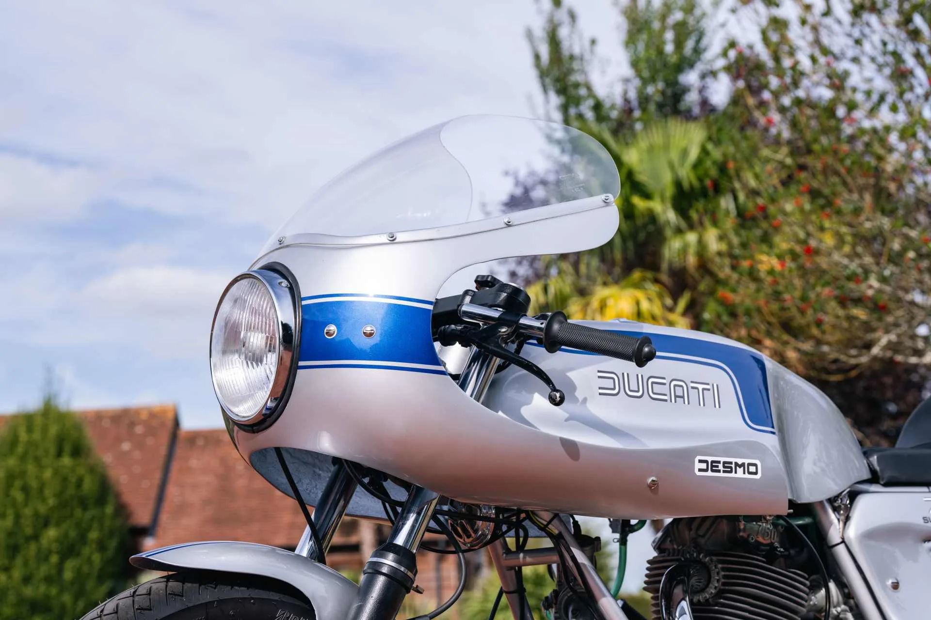 1975 Ducati 750 Super Sport Square Case, 25/30