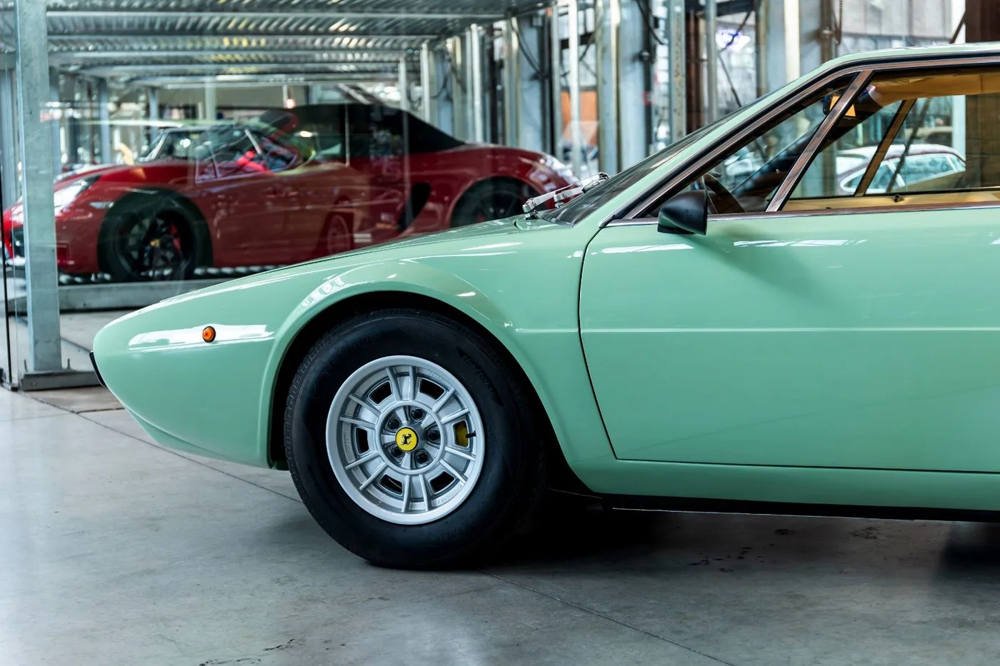 1975 Ferrari Dino 308 GT4 Bertone angeboten von einem Fachhändler in Neuss, Deutschland, Foto 6 von 10
