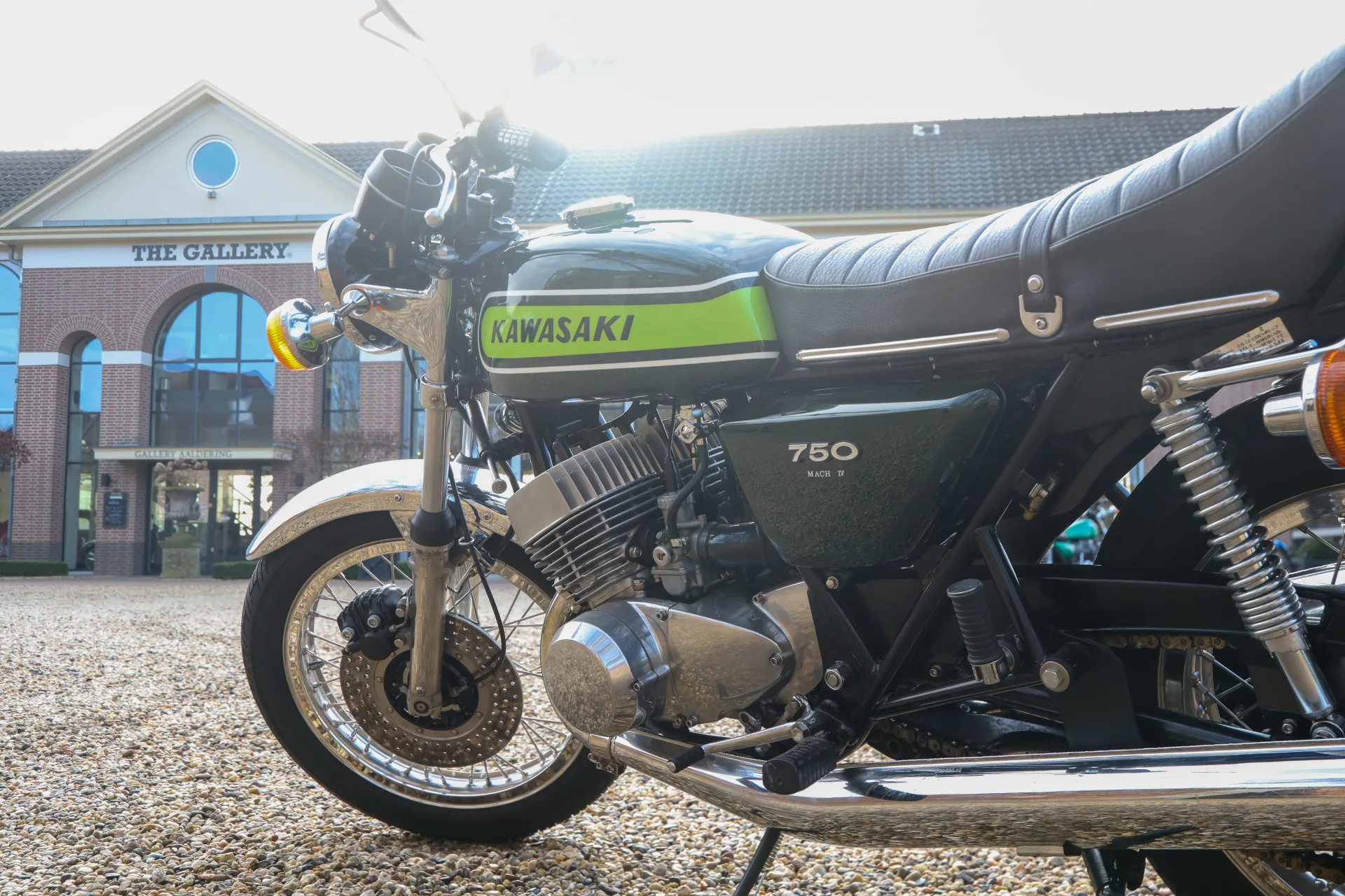 1975 Kawasaki H2 750 Mach IV, 2/16
