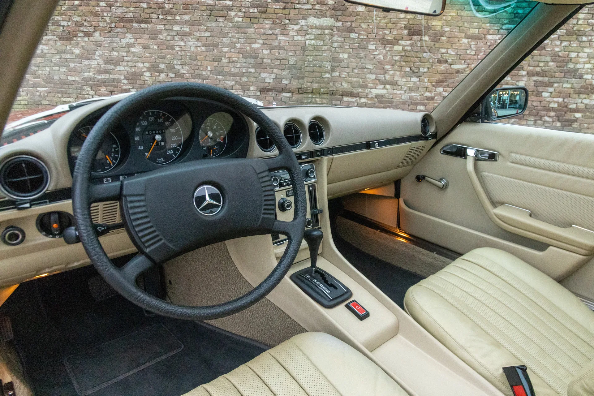 1975 Mercedes-Benz 280 SLC, 3/30
