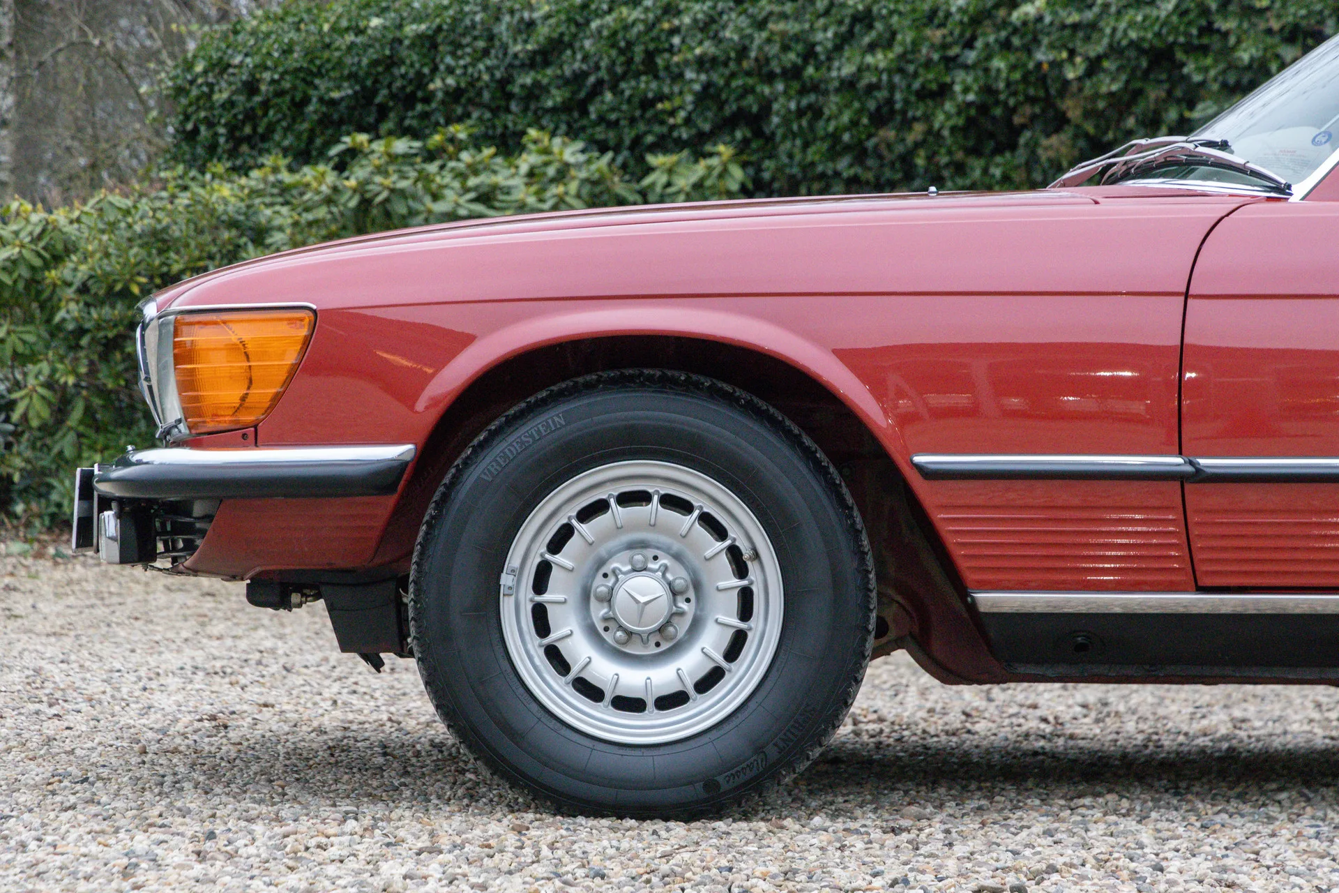 1975 Mercedes-Benz 280 SLC, 25/30
