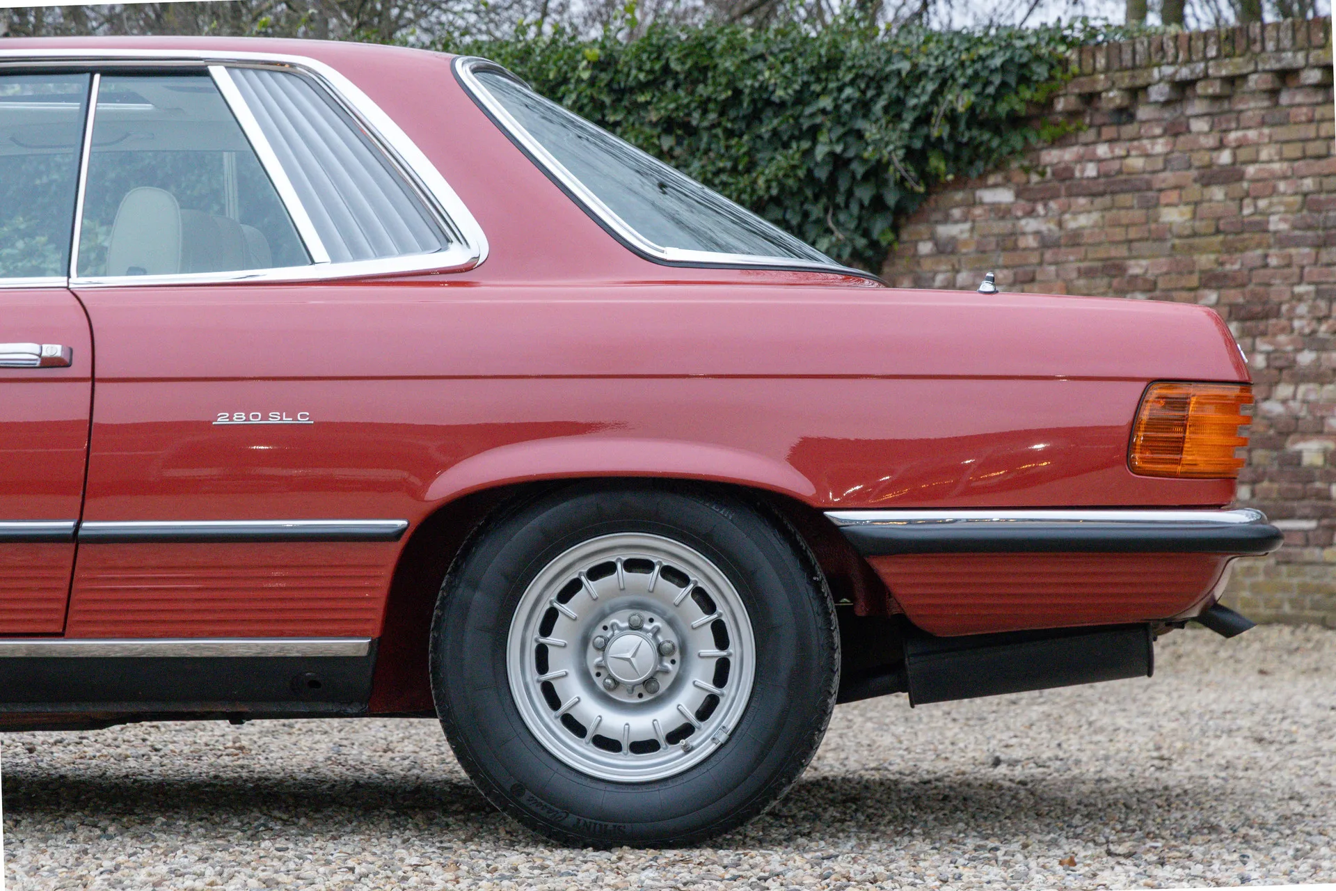 1975 Mercedes-Benz 280 SLC, 26/30