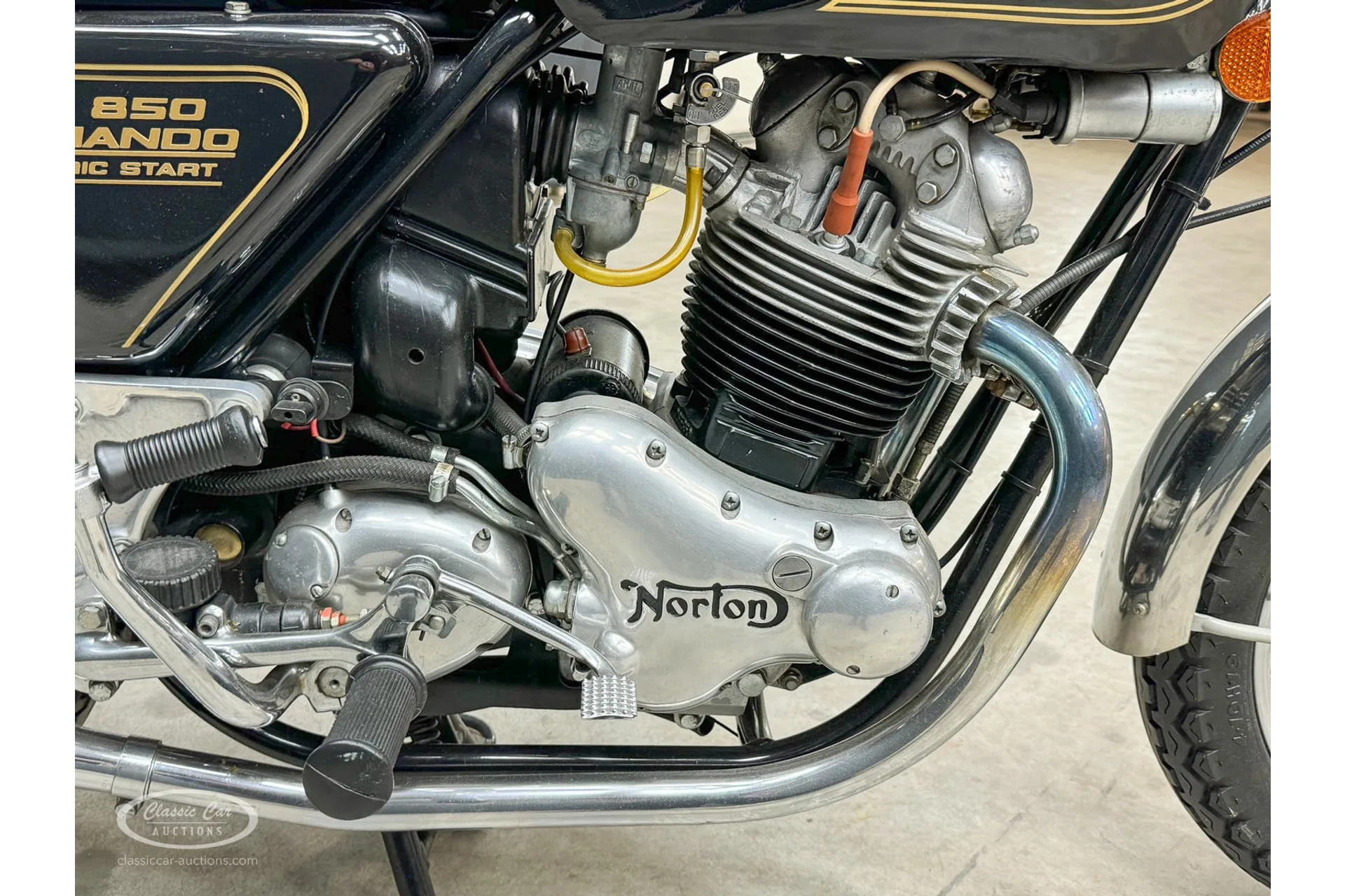 1975 Norton Commando 850 Mk3, 11/17
