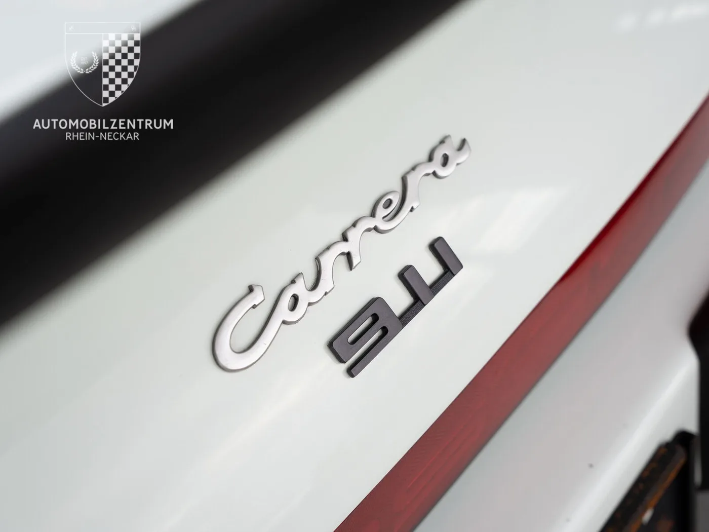 1975 Porsche 911 Targa, factory Turbo-look angeboten von einem Supersportwagenhändler in Viernheim, Deutschland, Foto 23 von 25