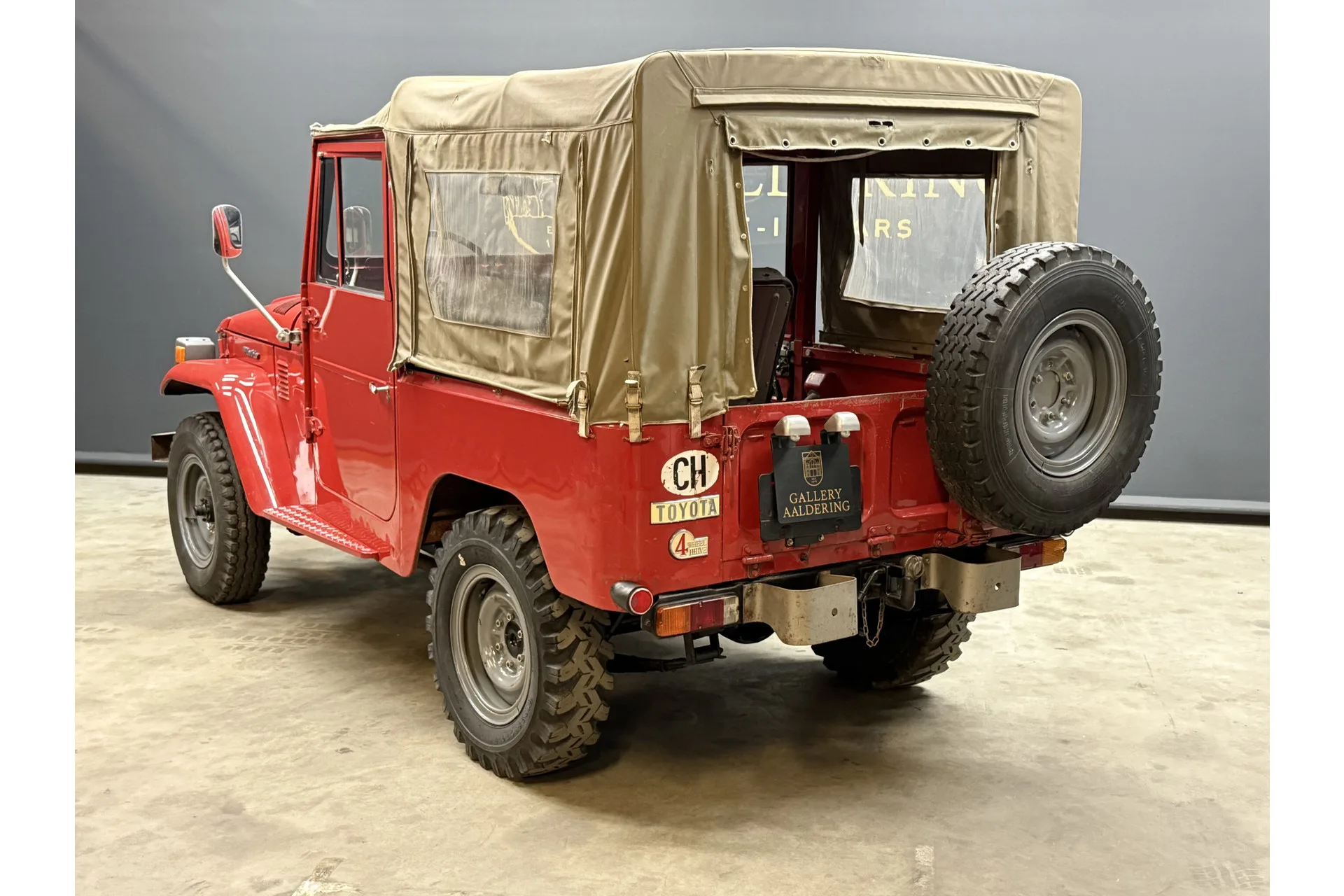 1975 Toyota Land Cruiser 40 FJ40 Soft Top, 2/30