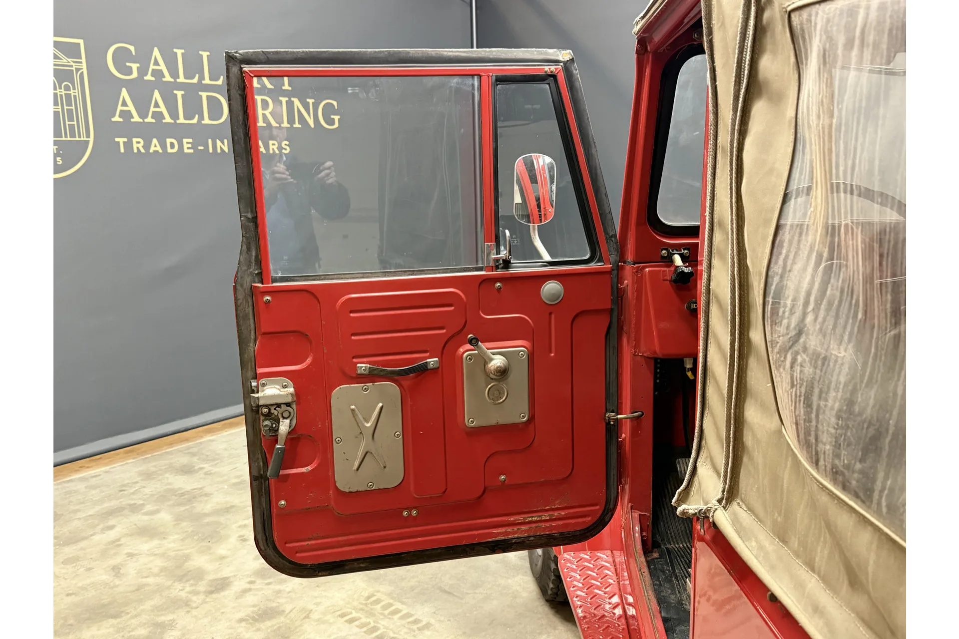 1975 Toyota Land Cruiser 40 FJ40 Soft Top, 30/30