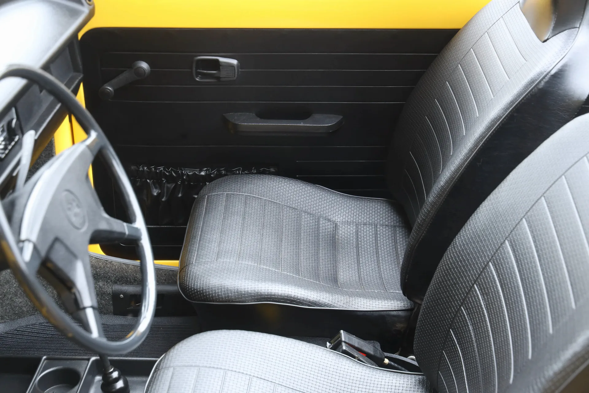 1975 Volkswagen 1303 Cabriolet Formula Vee, 25/30